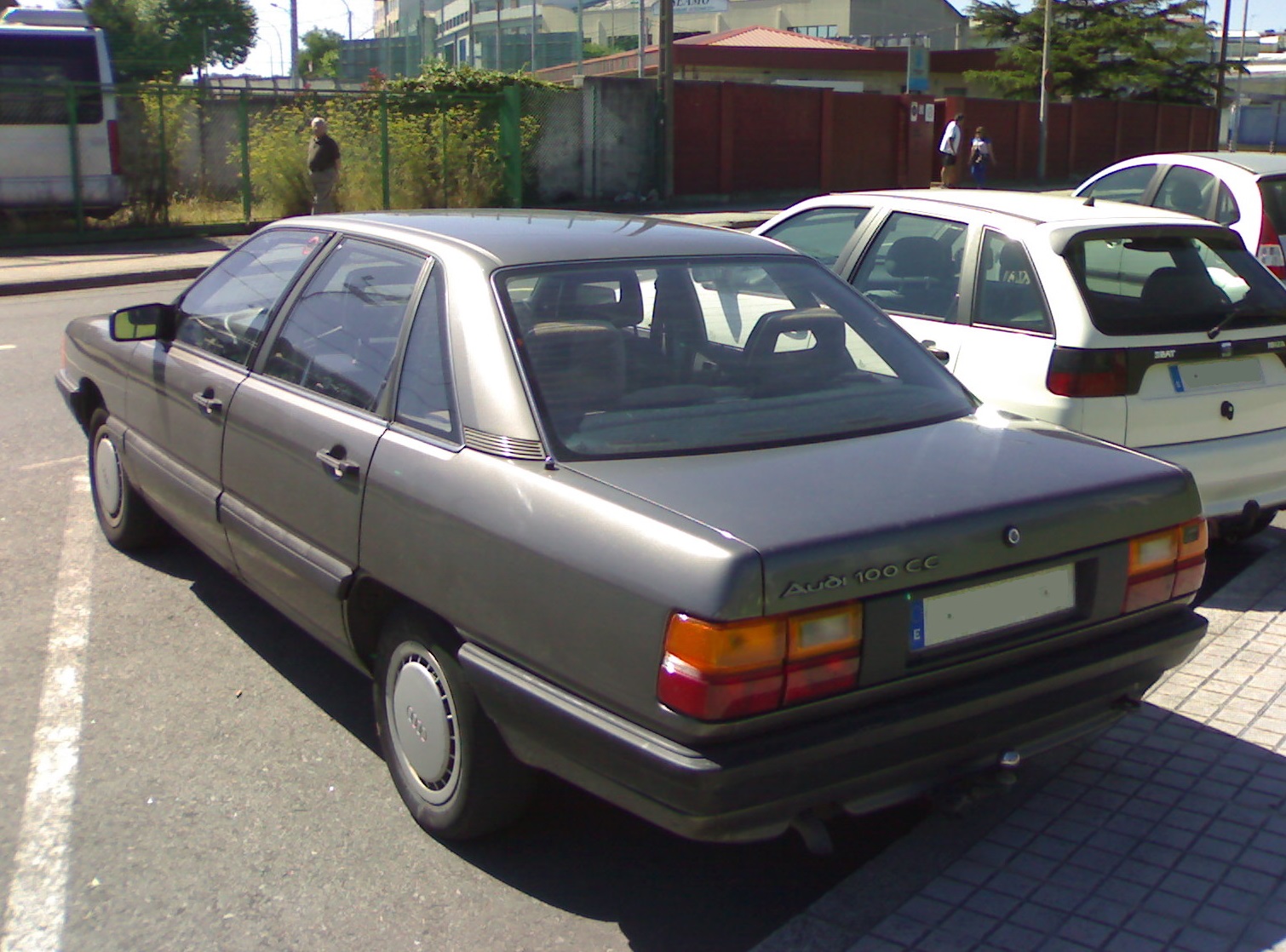 Mitsubishi FE84D
