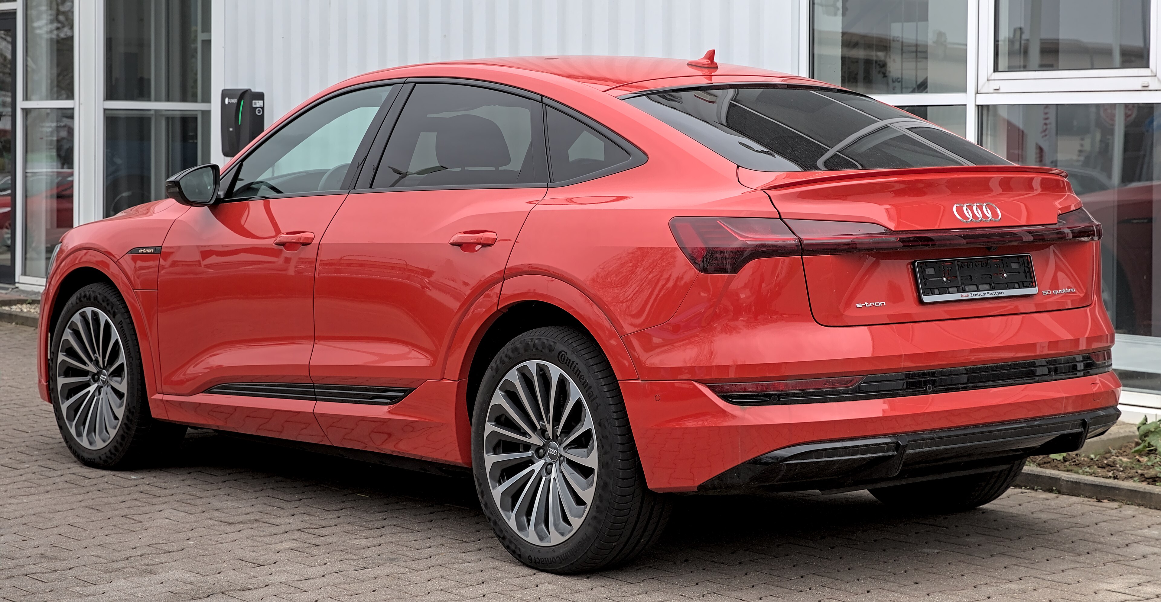 Audi e-tron