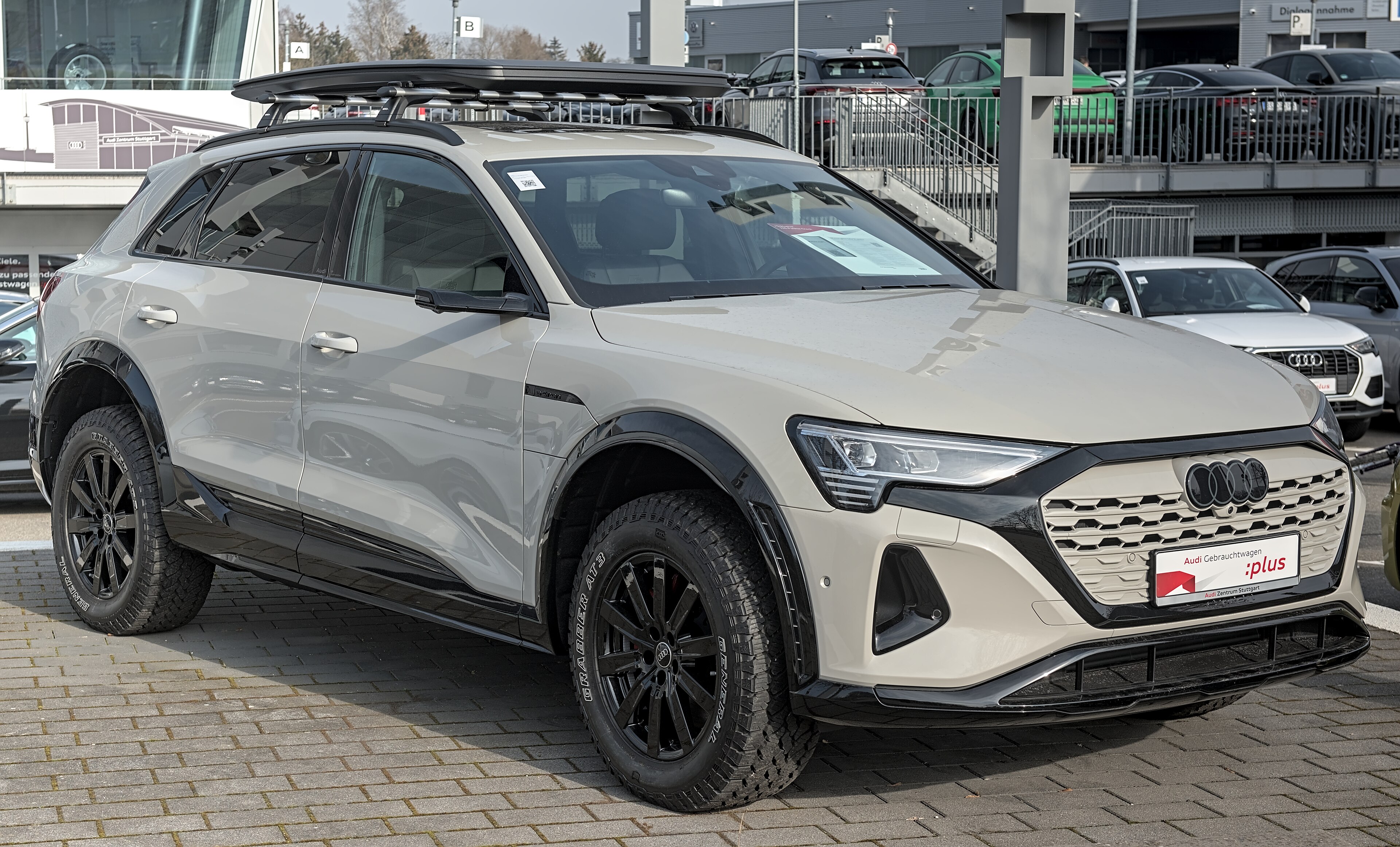 Audi Q8