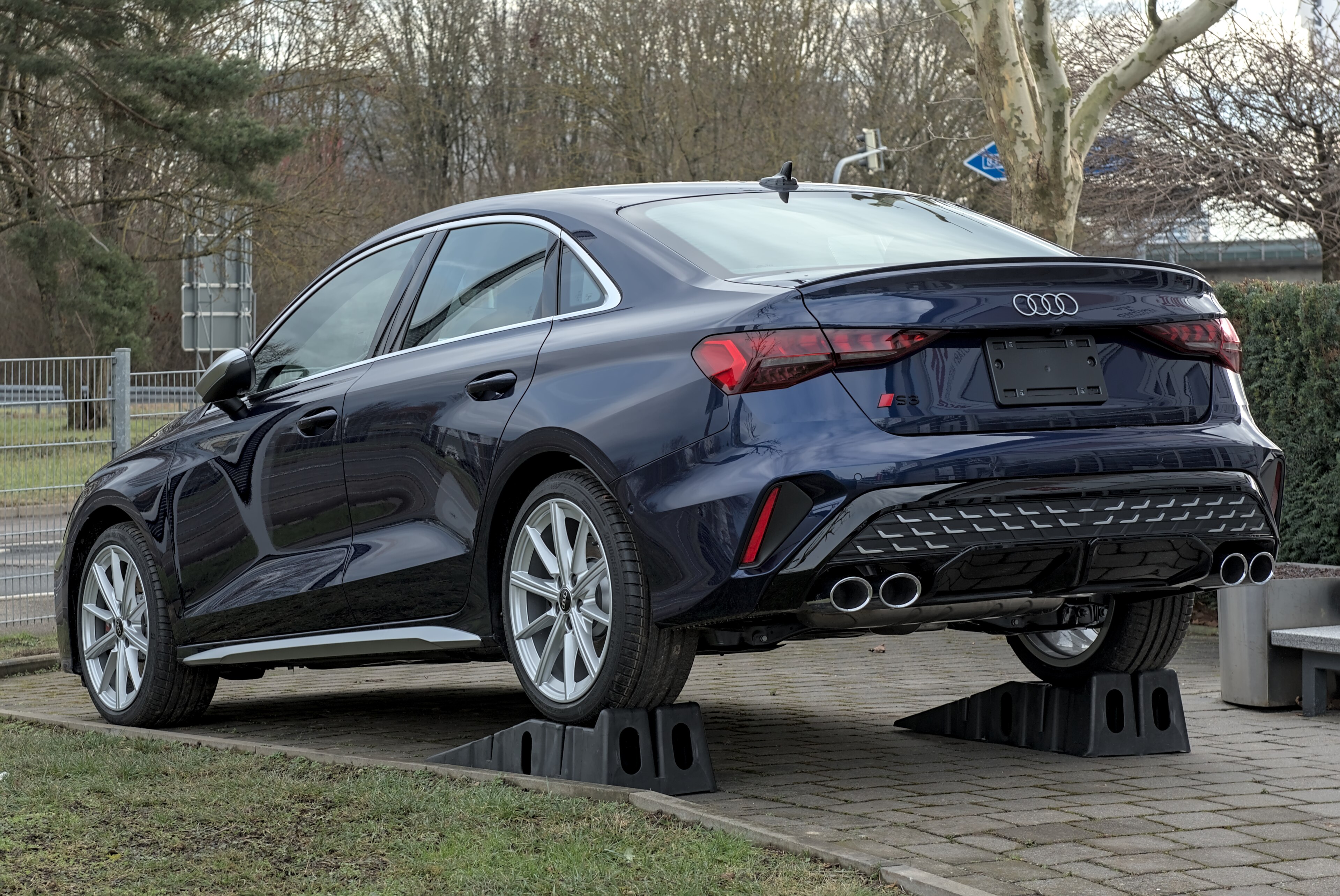S3