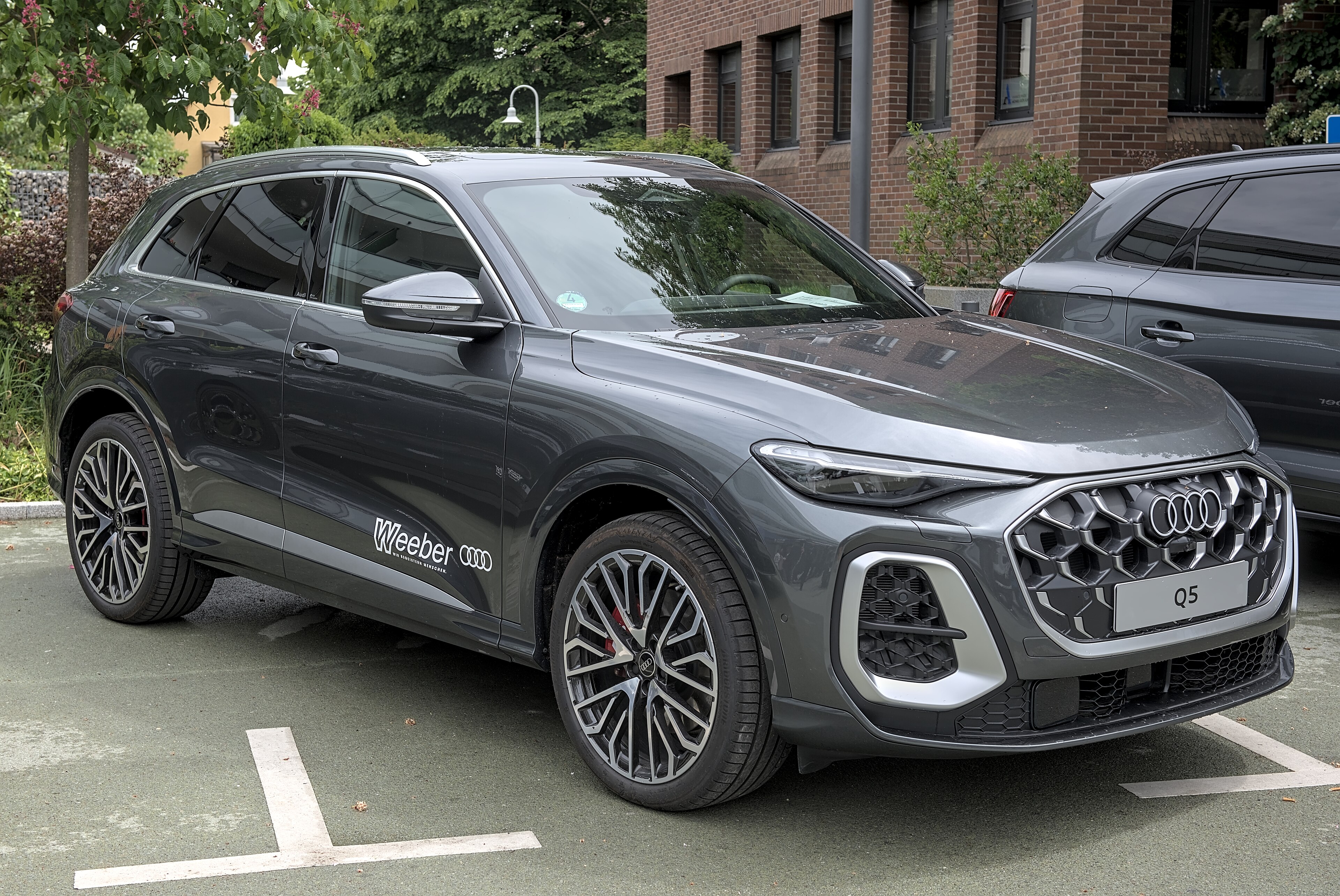 SQ5