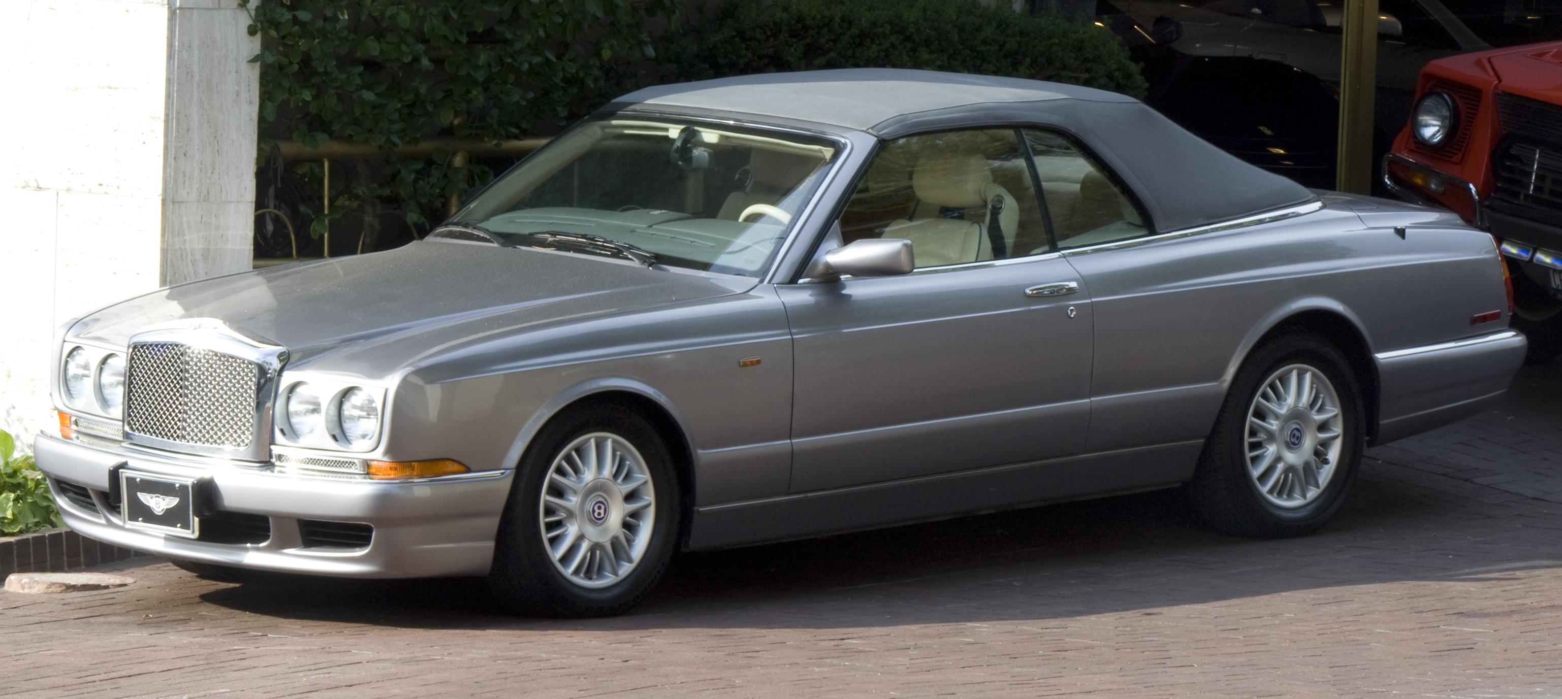 Bentley azure
