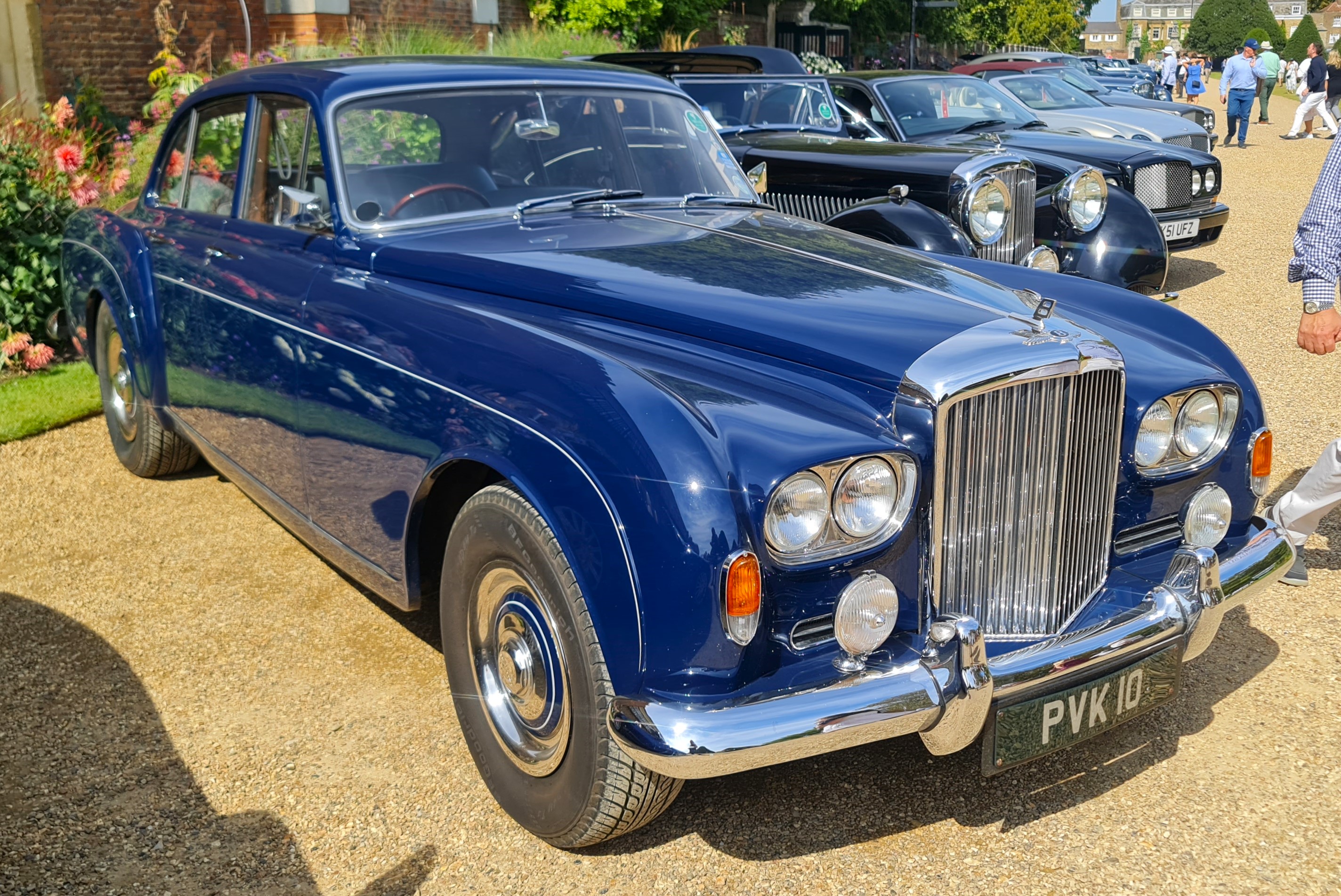 Lexus is-500