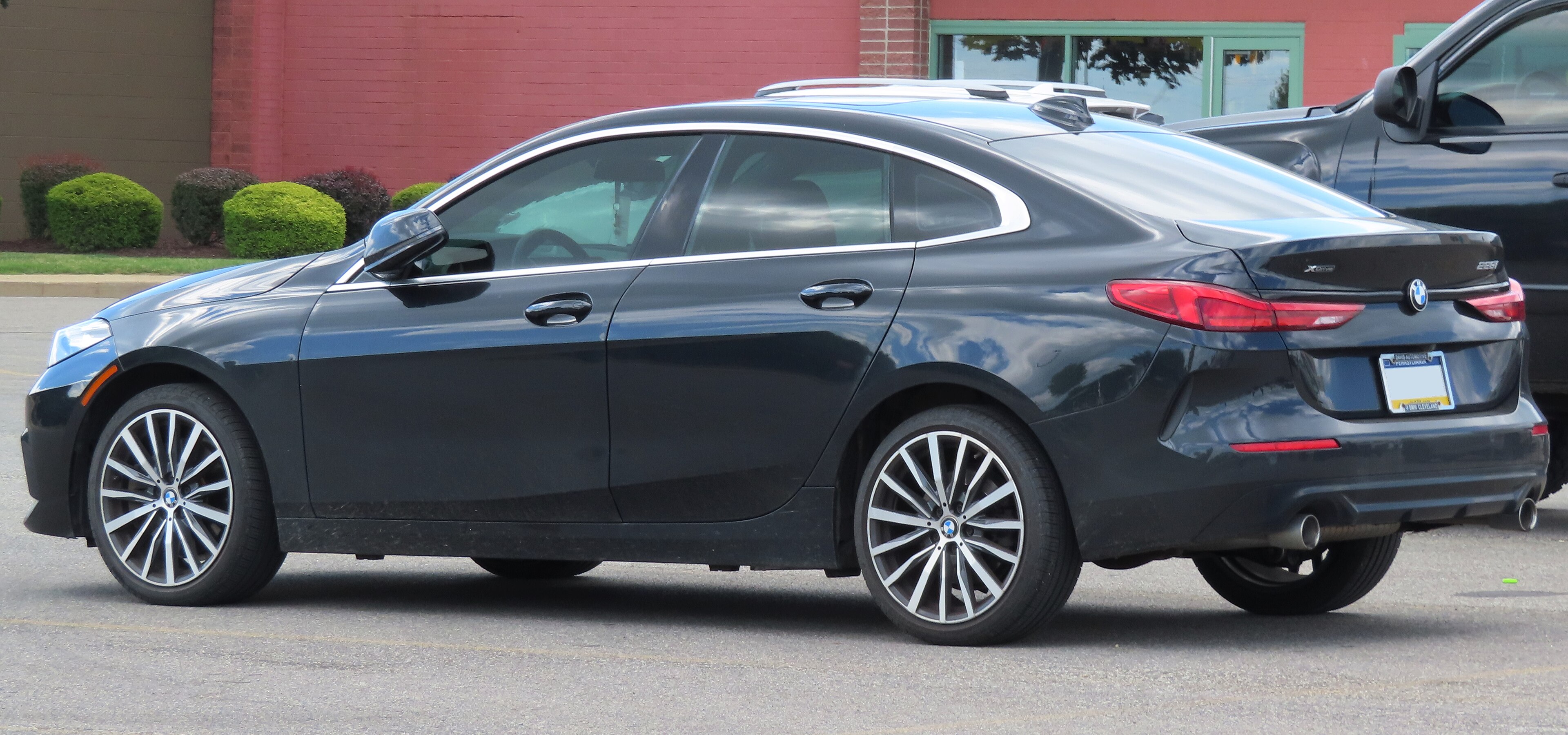 BMW 228i