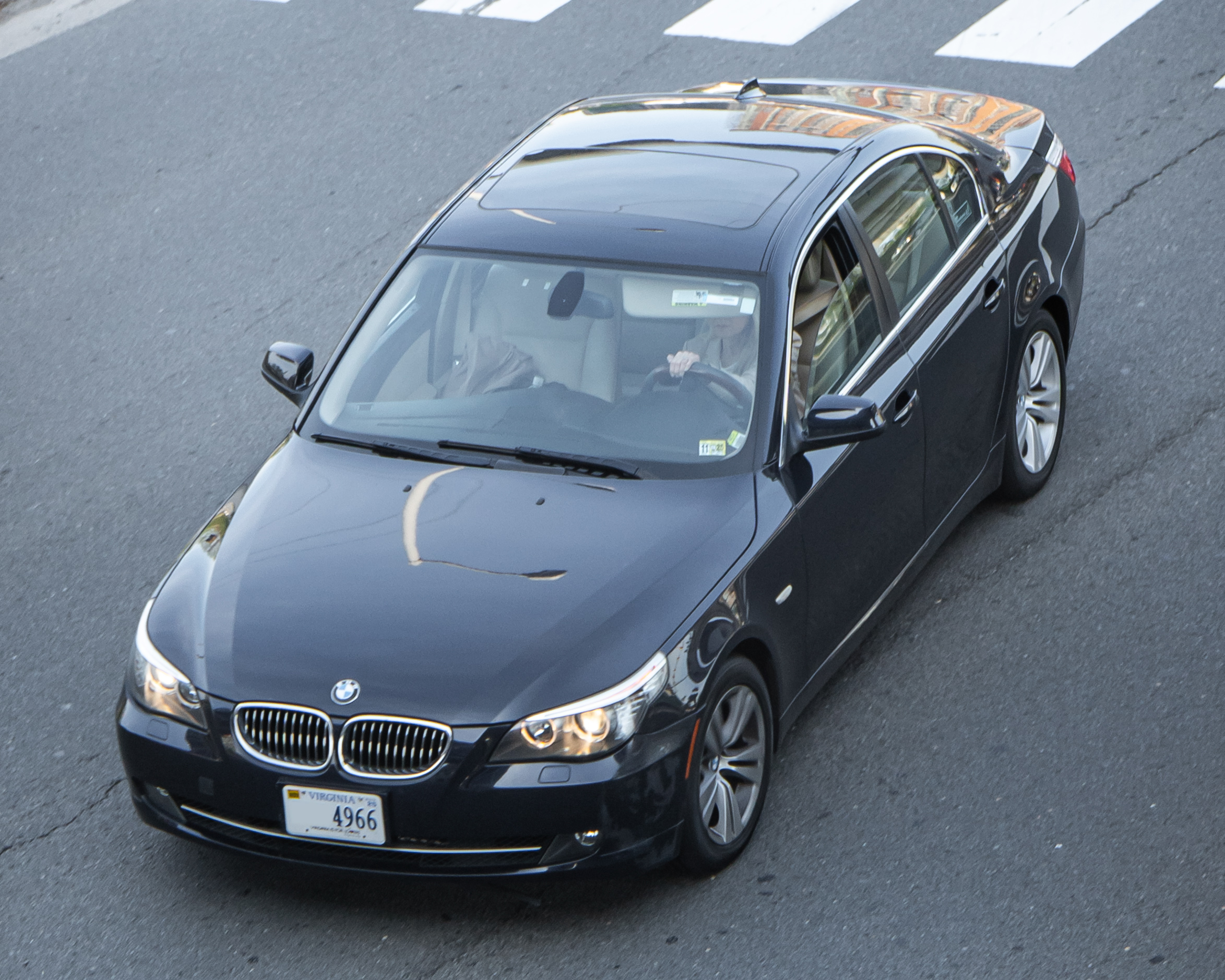 528i