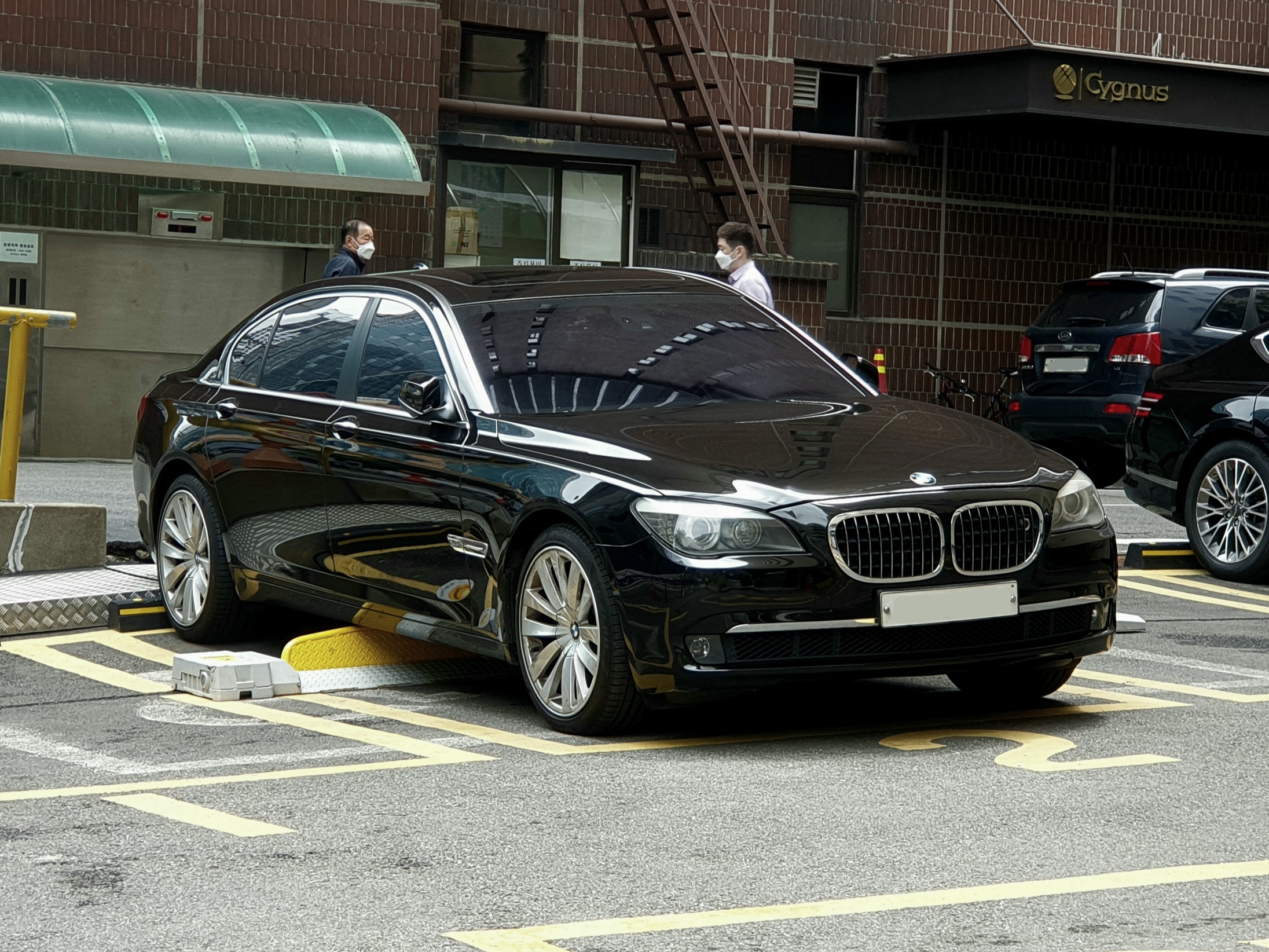 BMW 760li