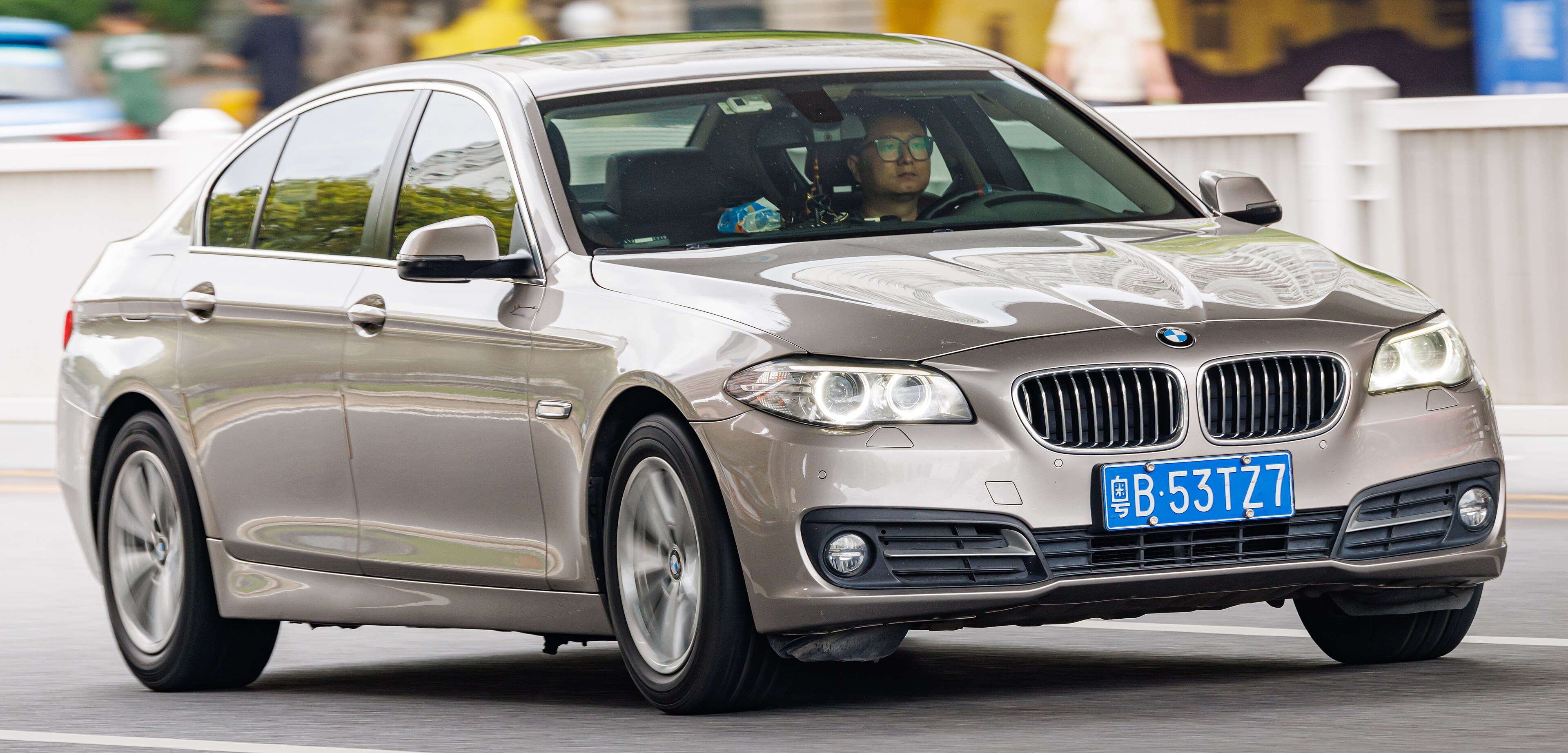 BMW activehybrid-5