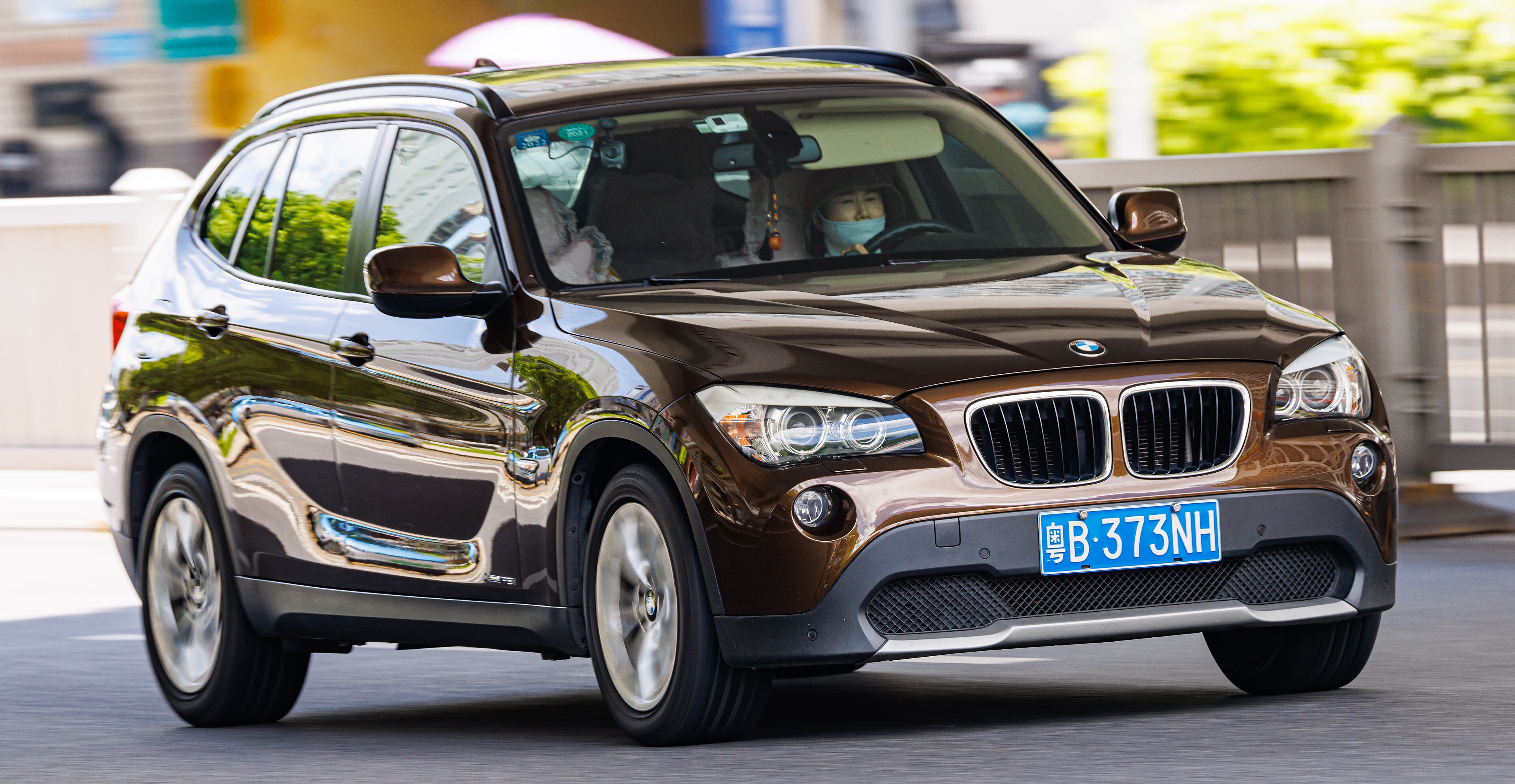 BMW iX