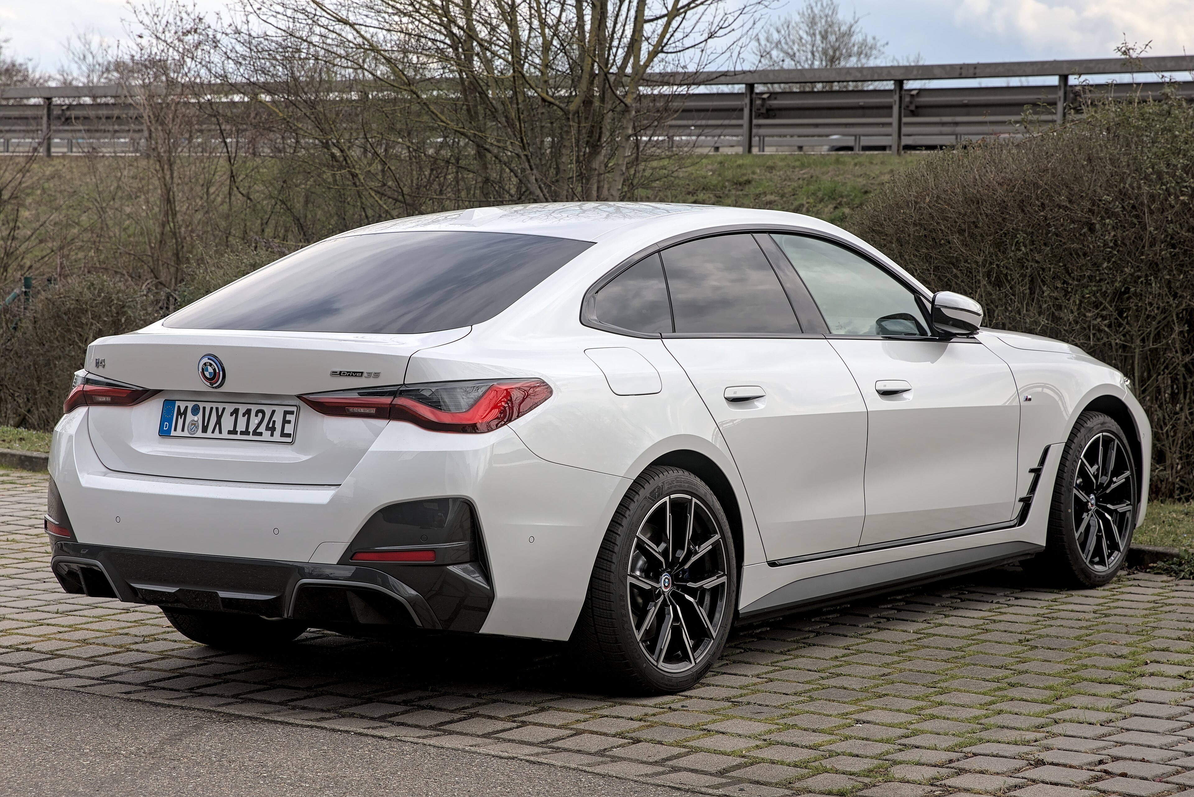 BMW BMW i4