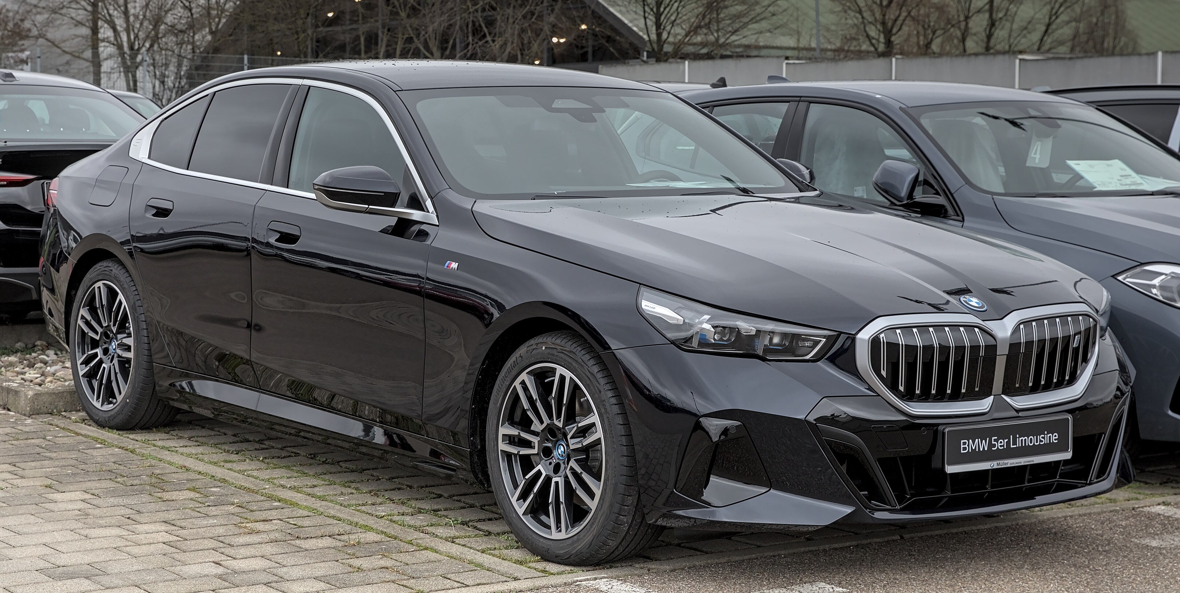 BMW i5