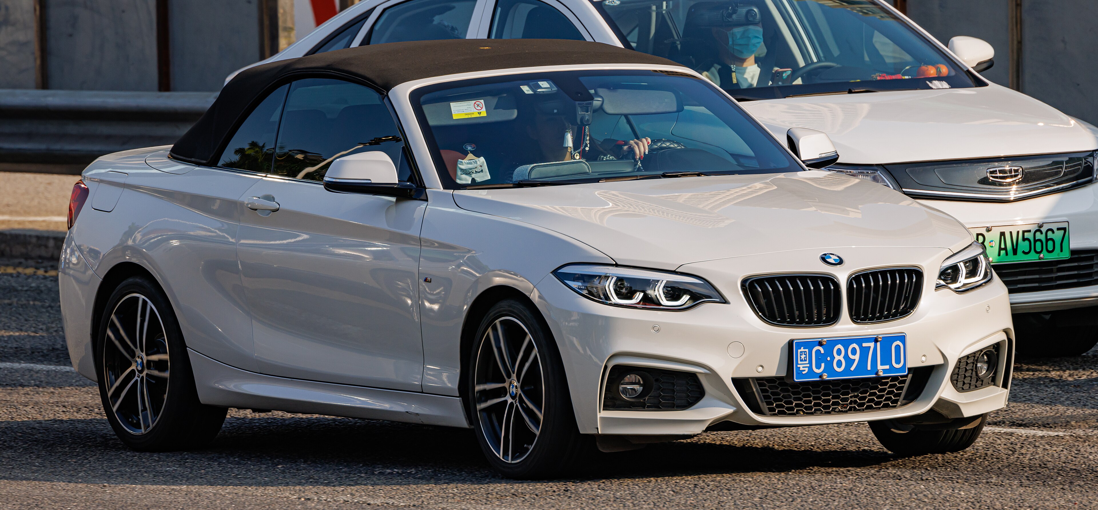 BMW M235i