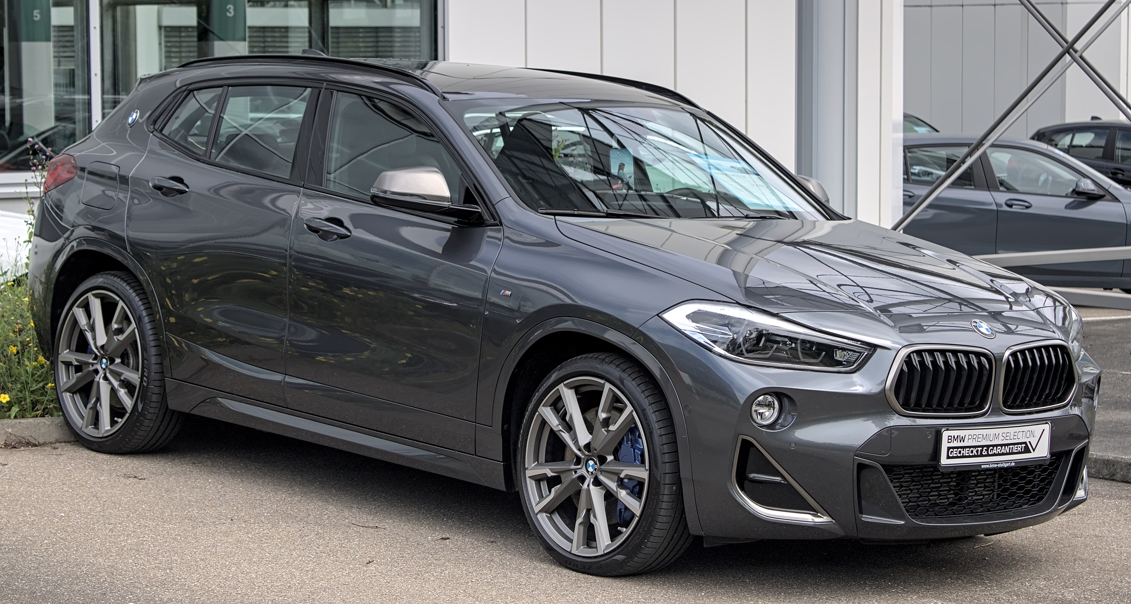 BMW X2