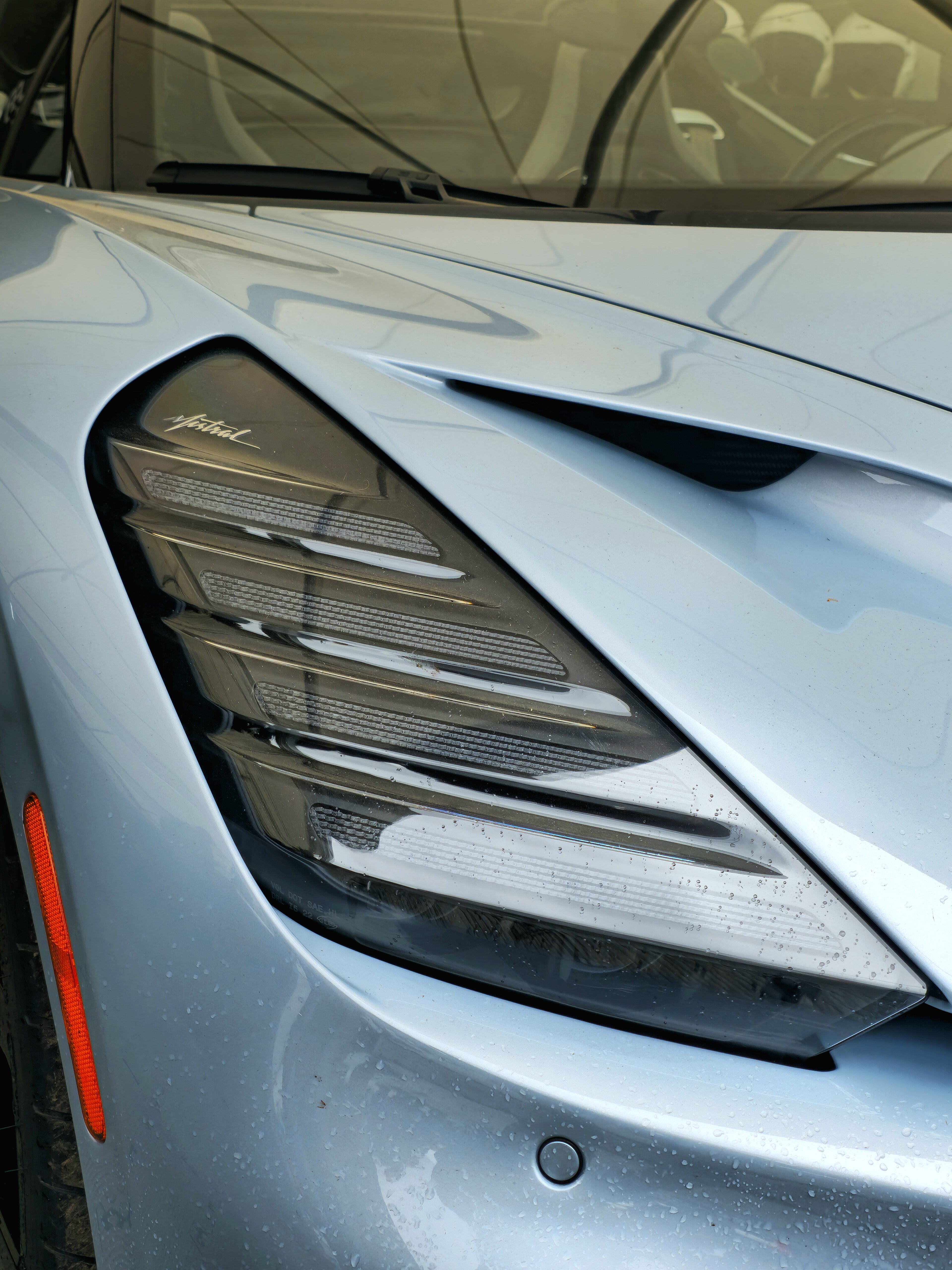 Bugatti mistral