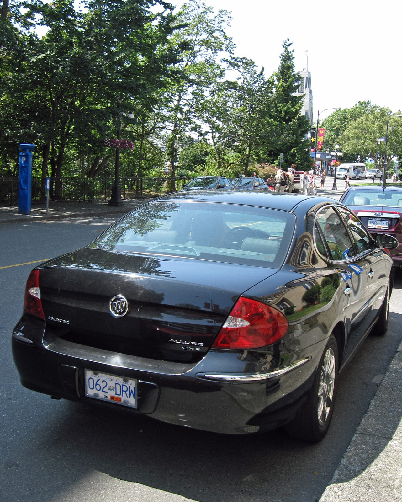 Buick lacrosse-allure