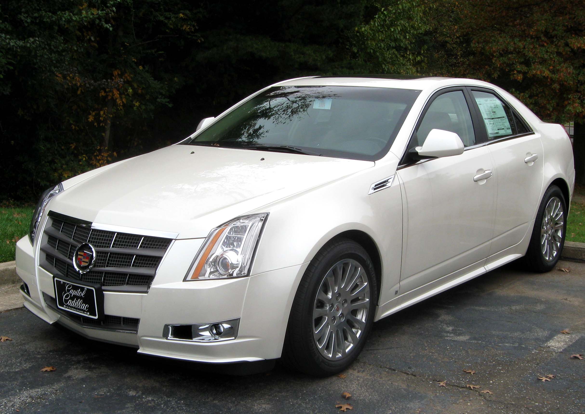 Cadillac cts-sedan