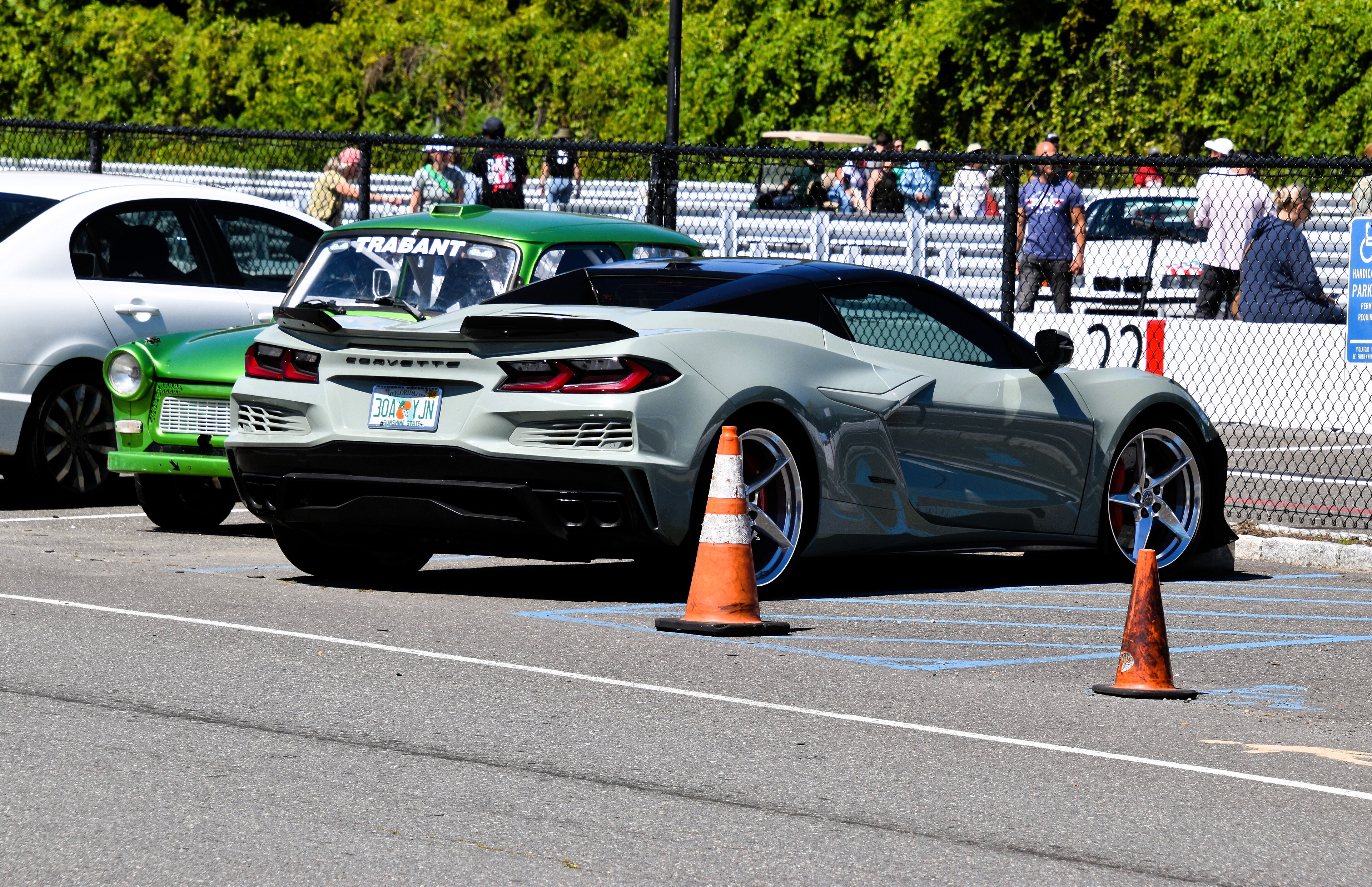 Chevrolet corvette-e-ray