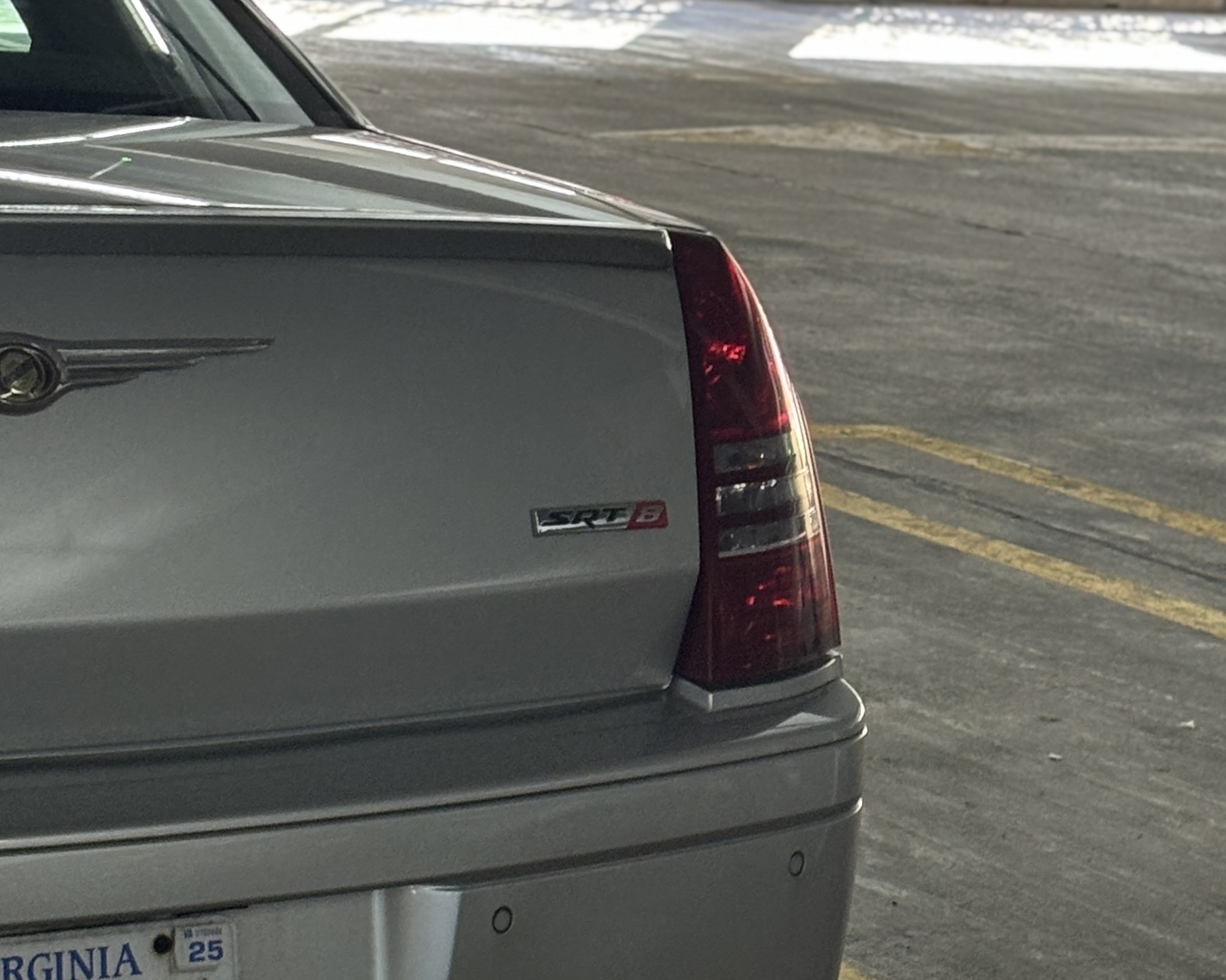 Chrysler 300-srt8