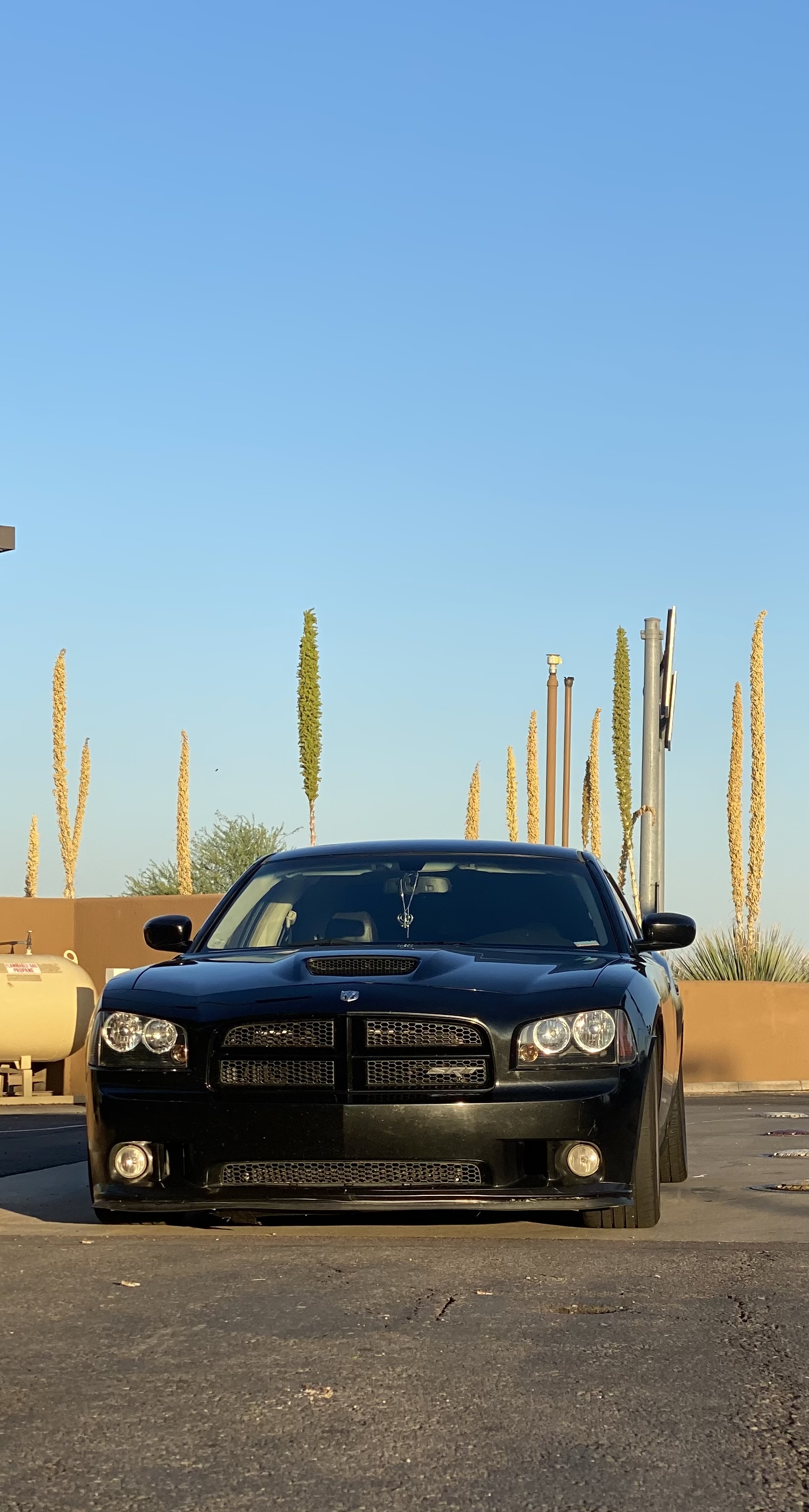 Dodge charger-srt8