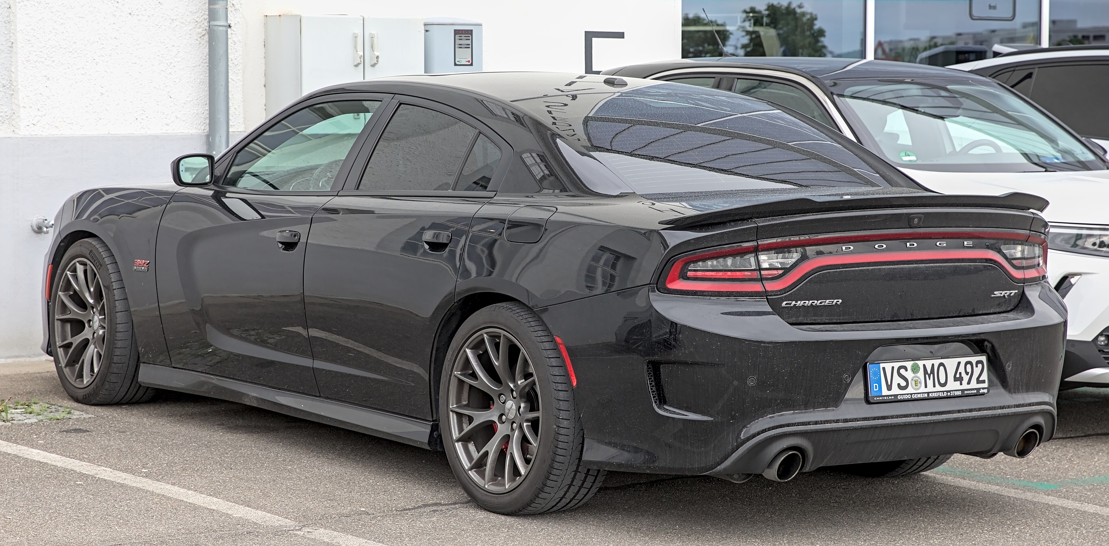 Dodge charger-srt8