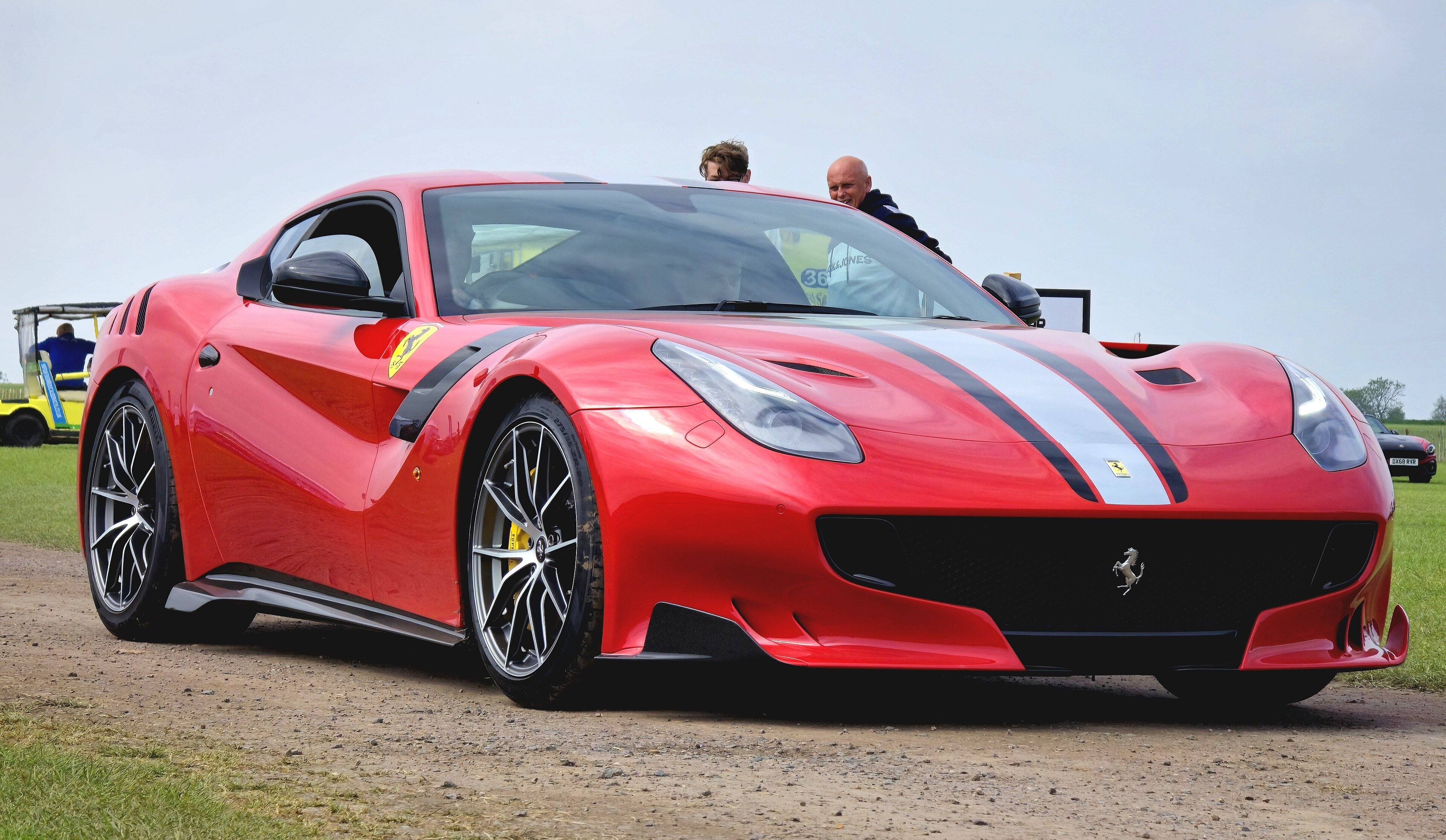 Ferrari f12-tdf