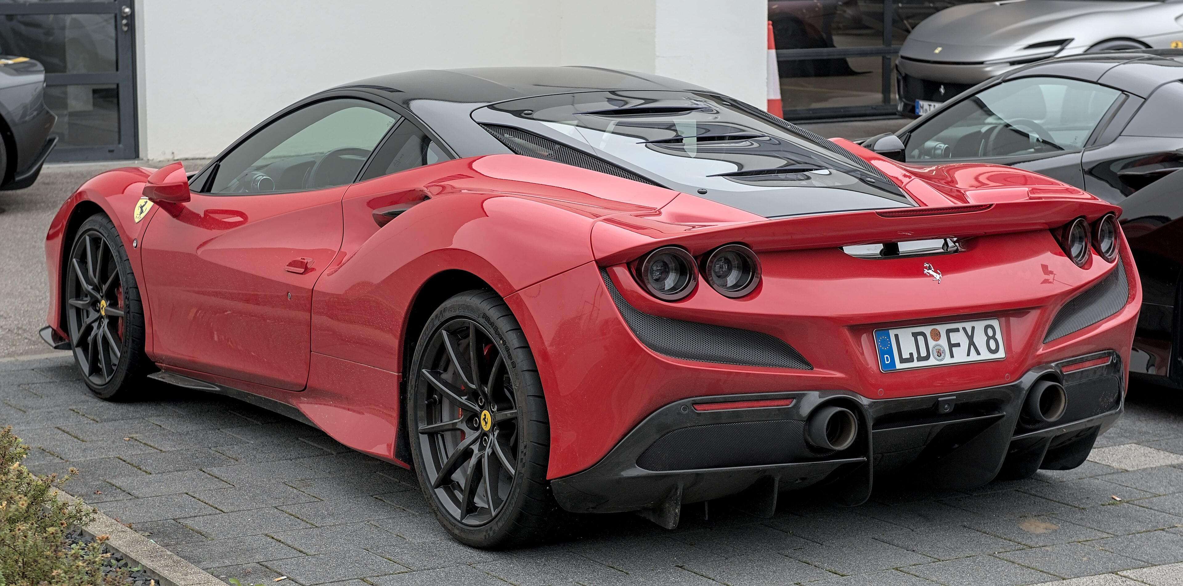 Ferrari F8
