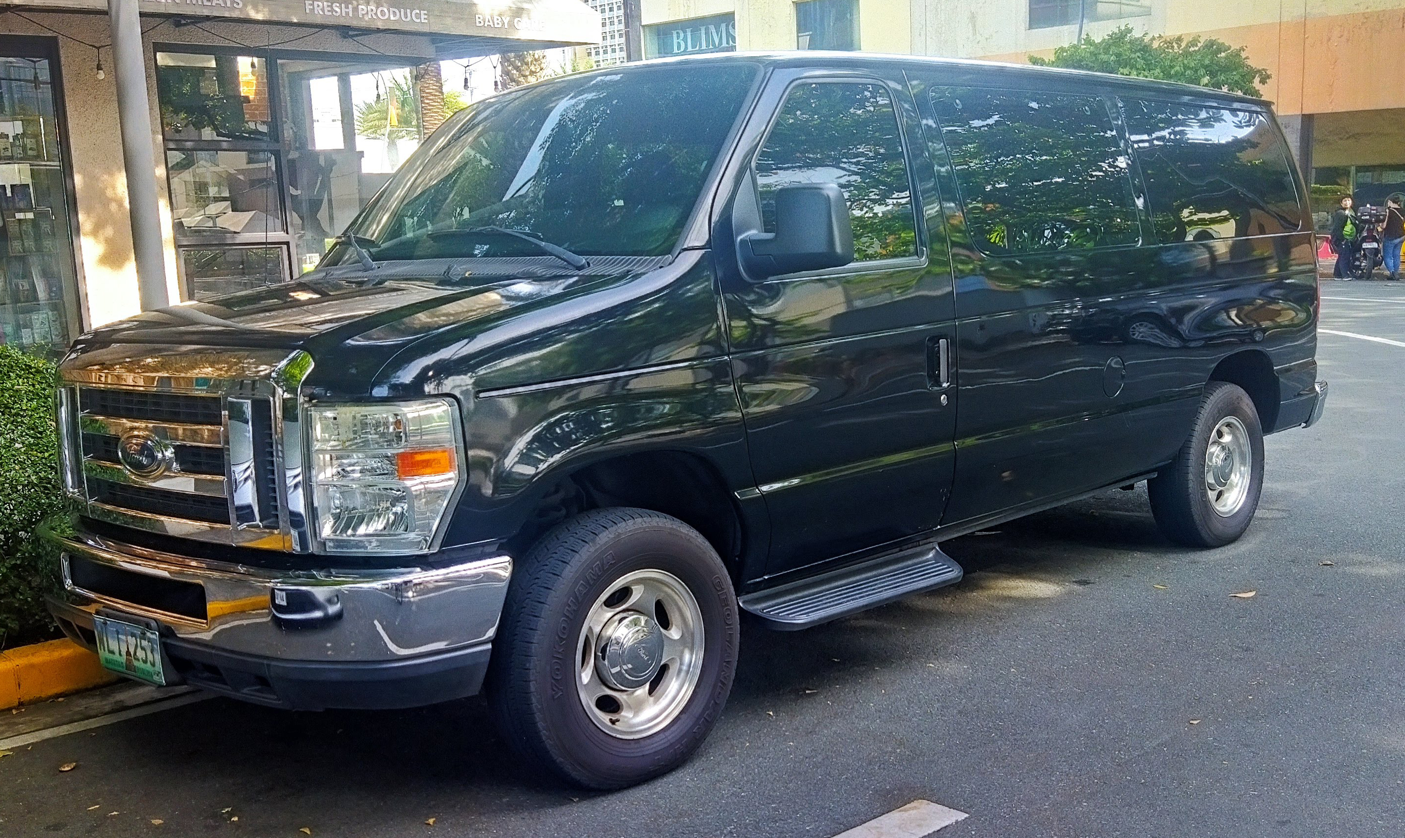 Nissan Ariya Hatchback