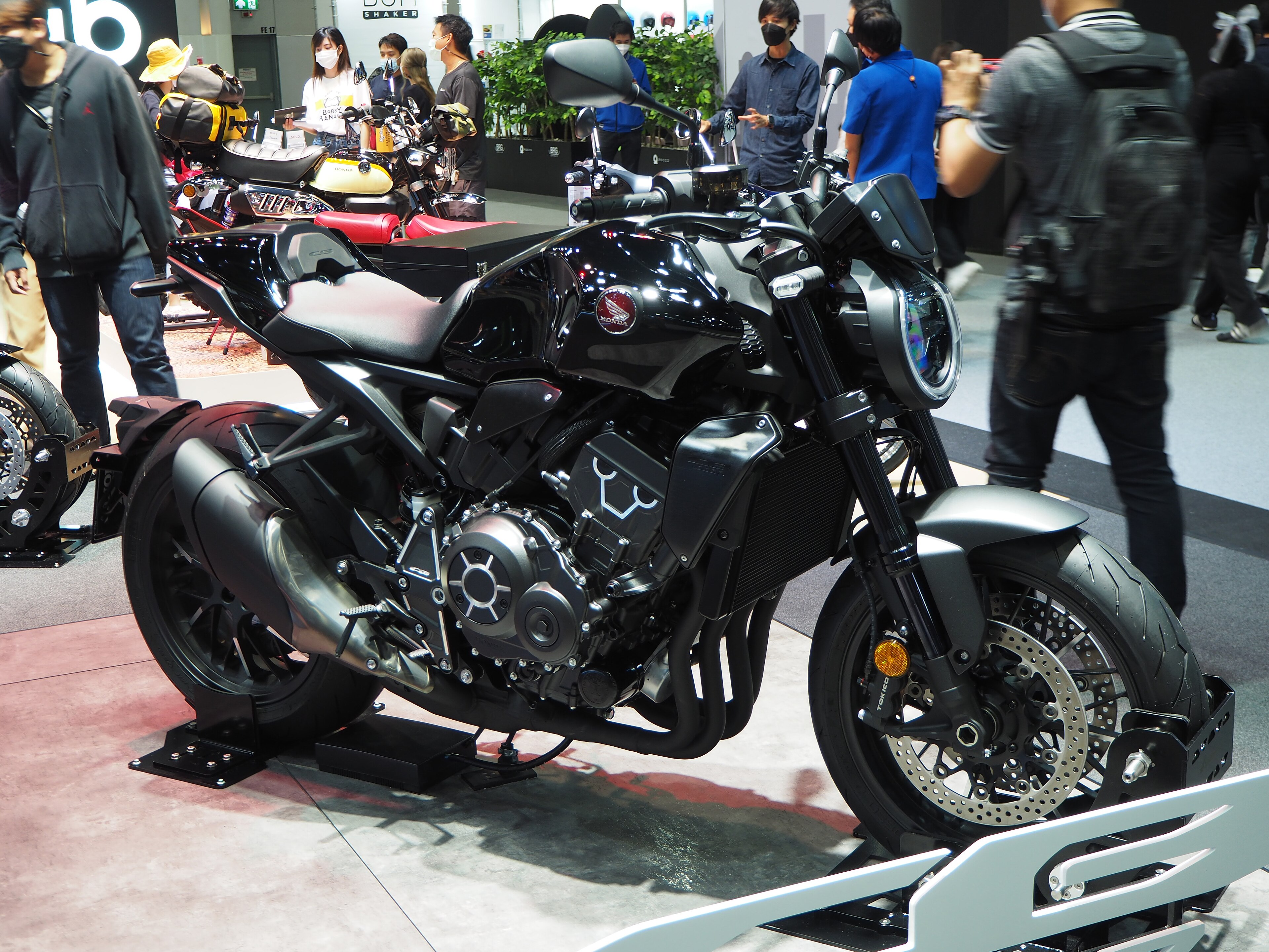 CB1000R