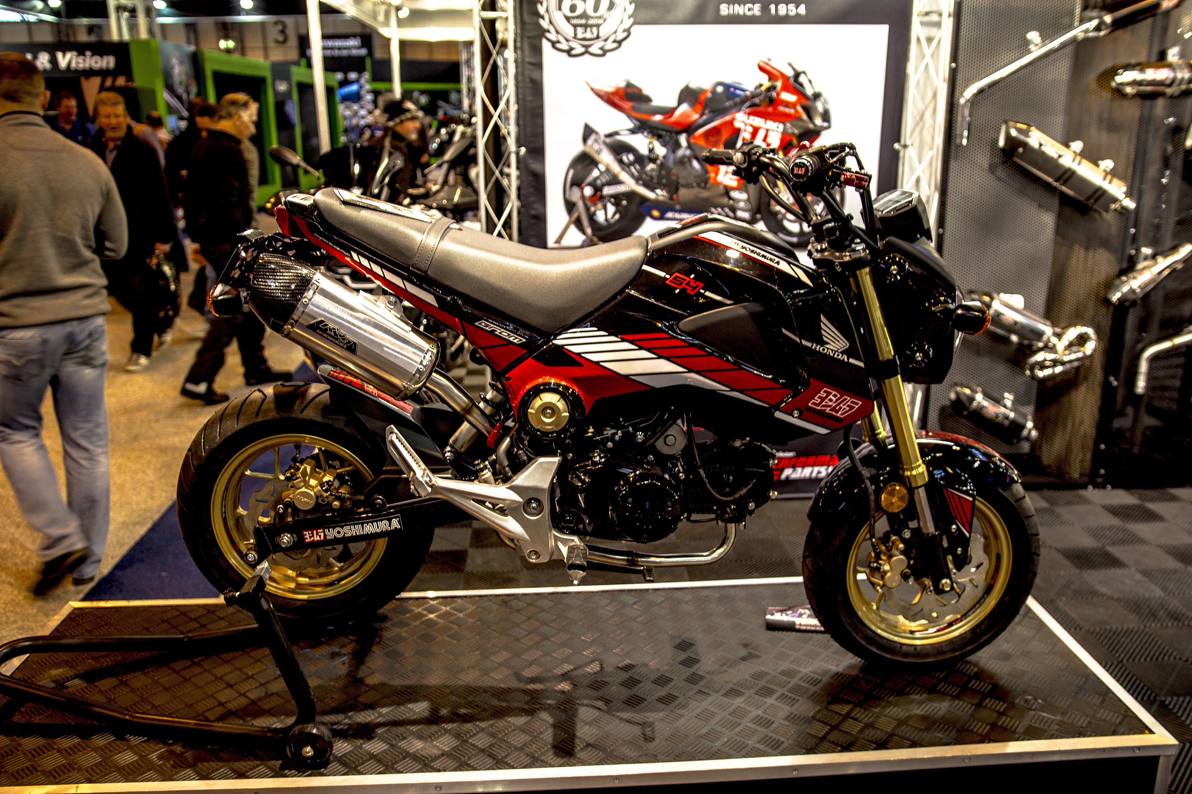 Grom
