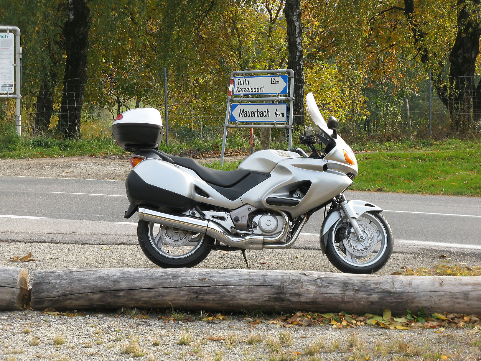 Honda Hawk GT