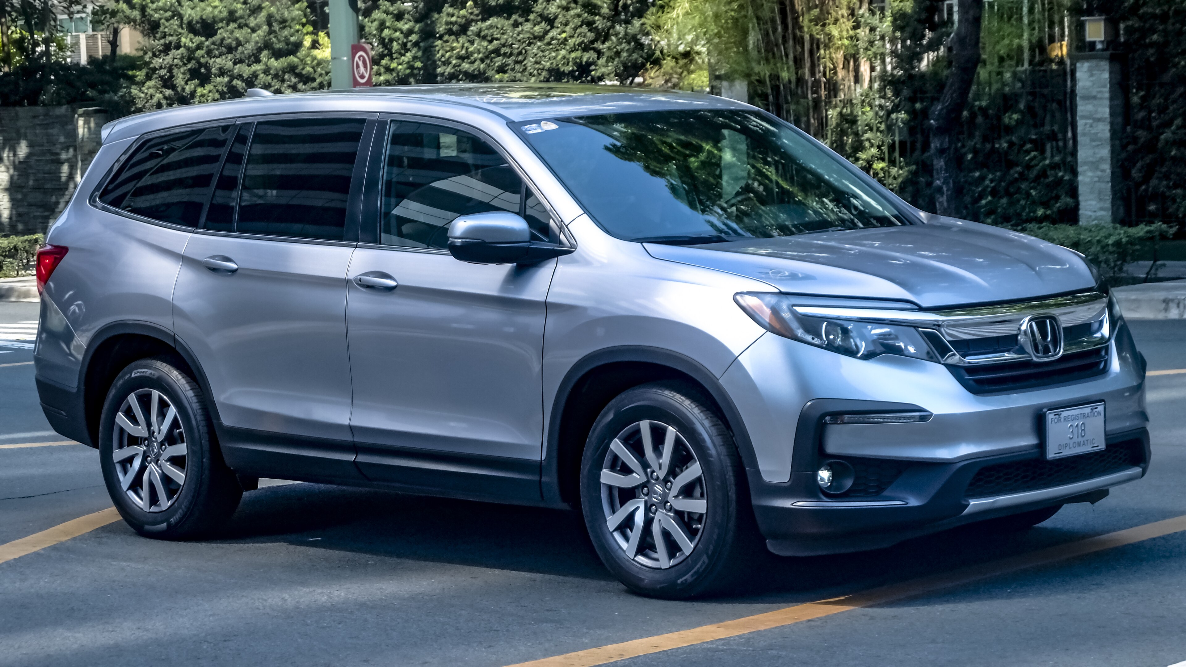 Honda pilot-awd
