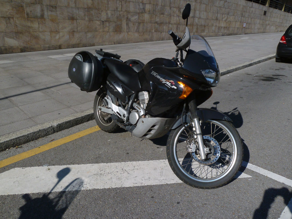 XL600V