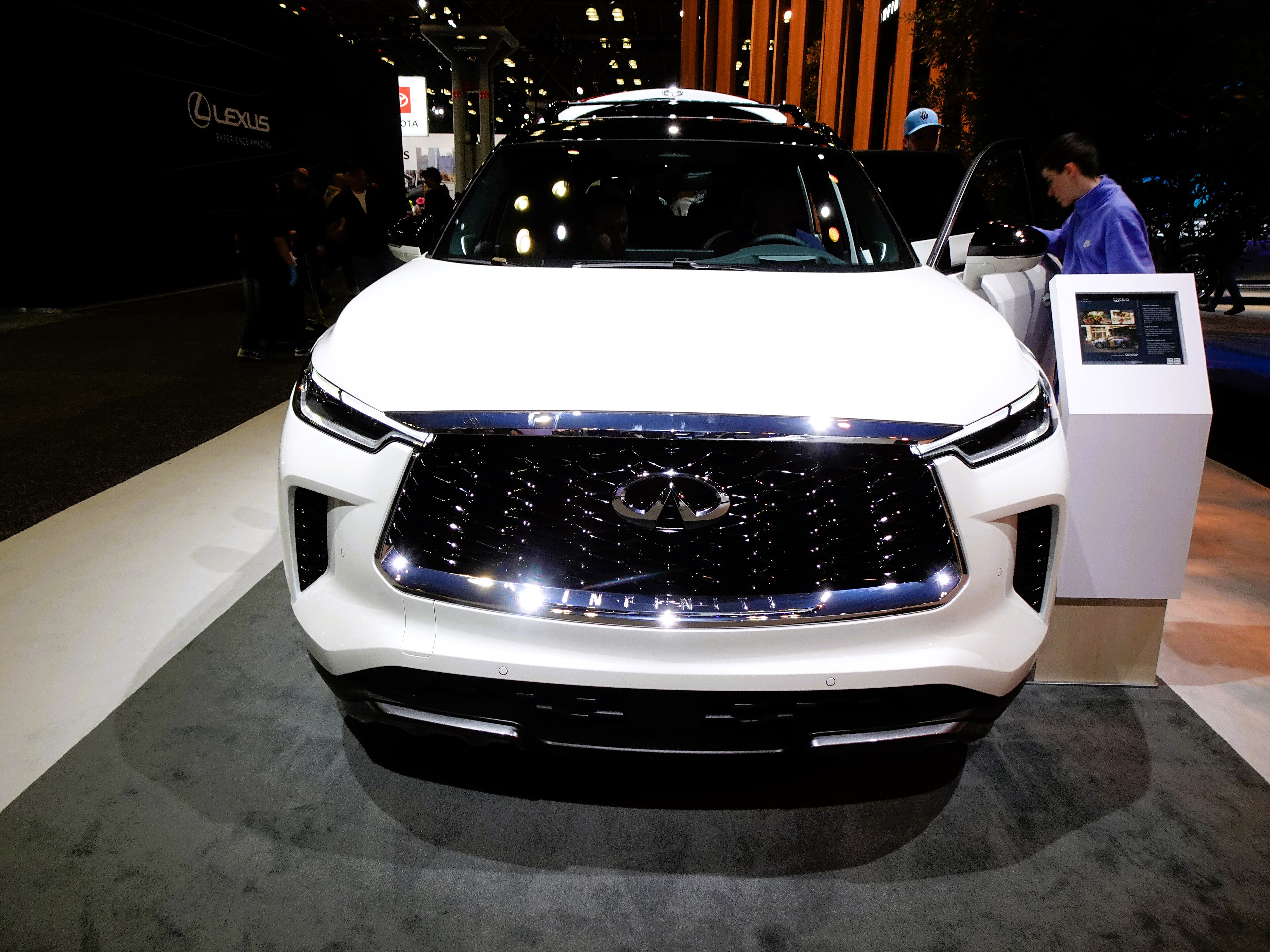Infiniti jx35-awd