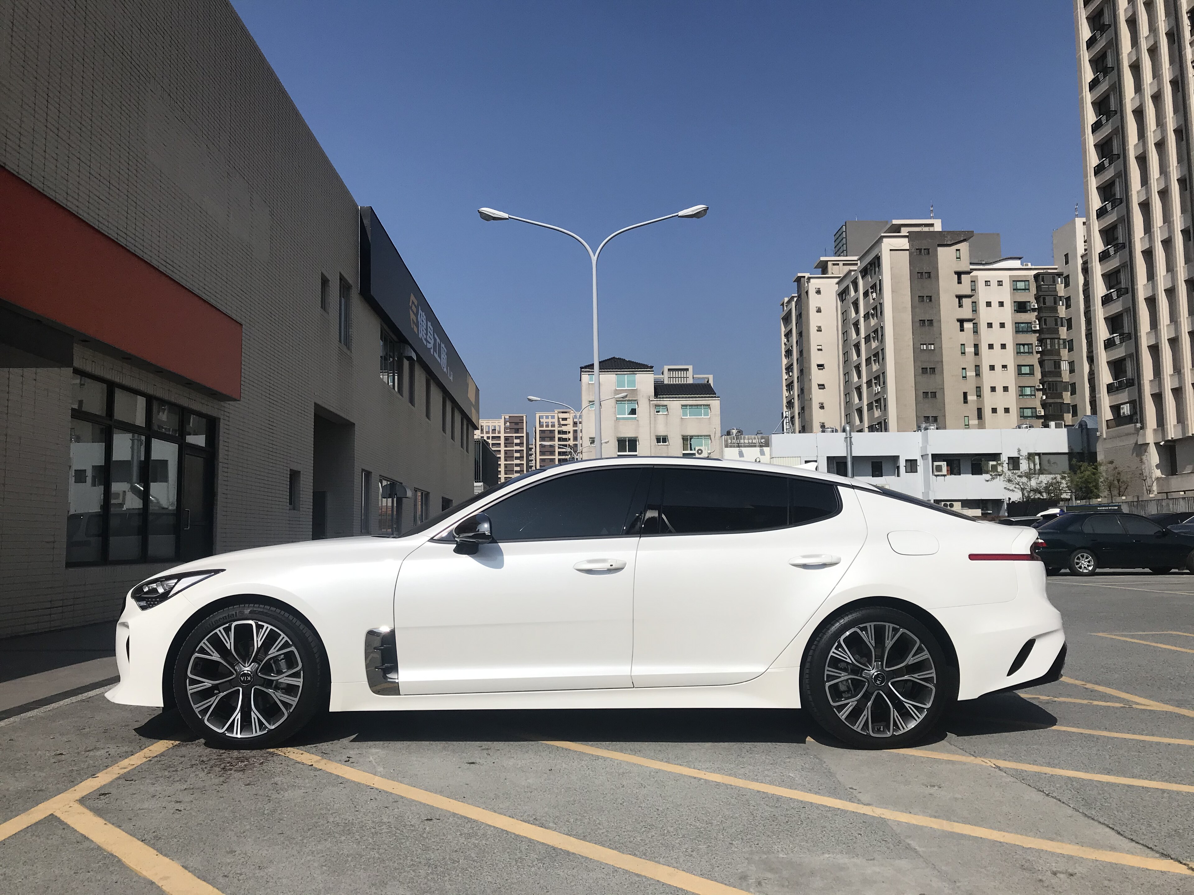 Kia Stinger