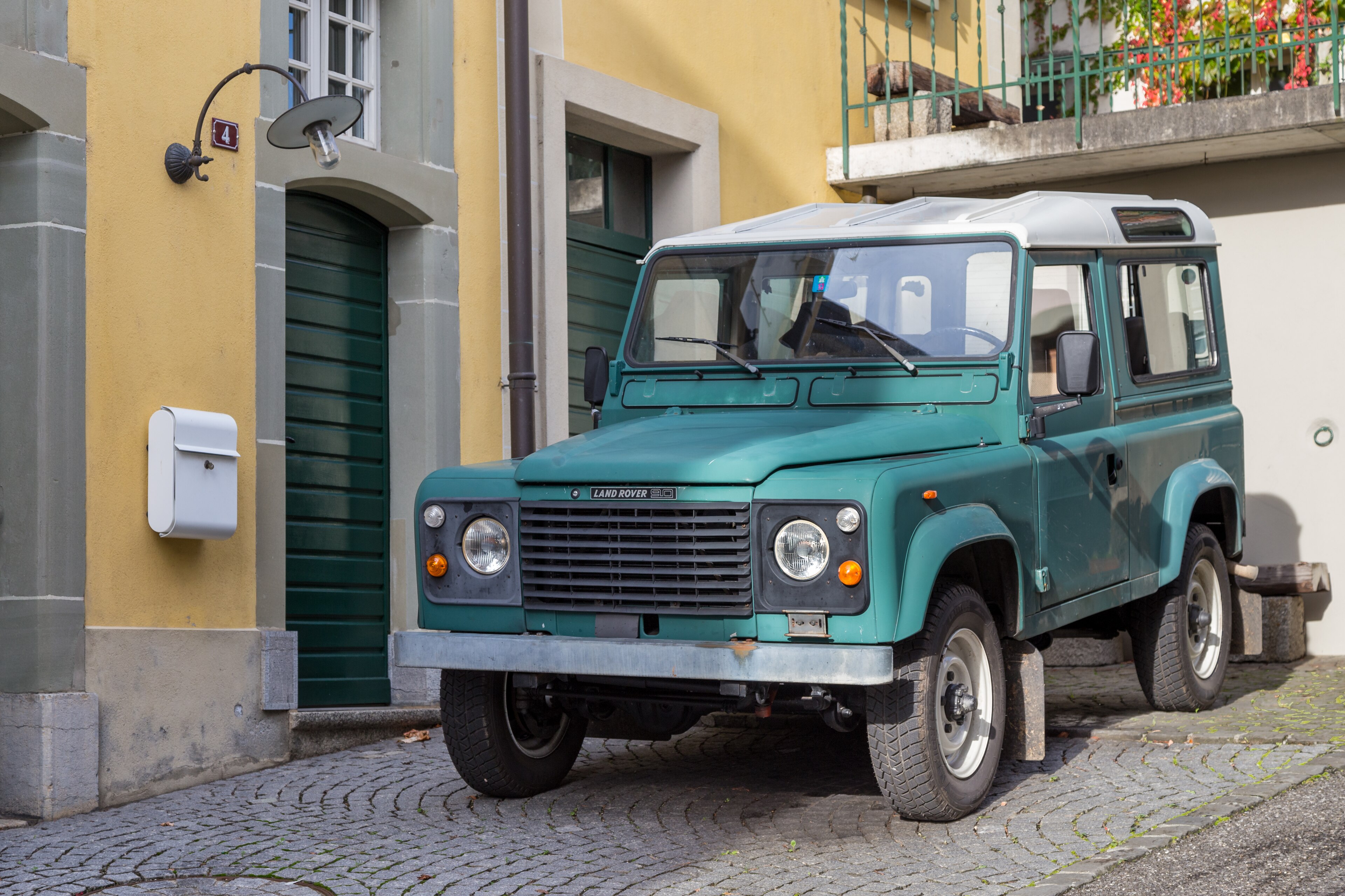 Land Rover defender-90