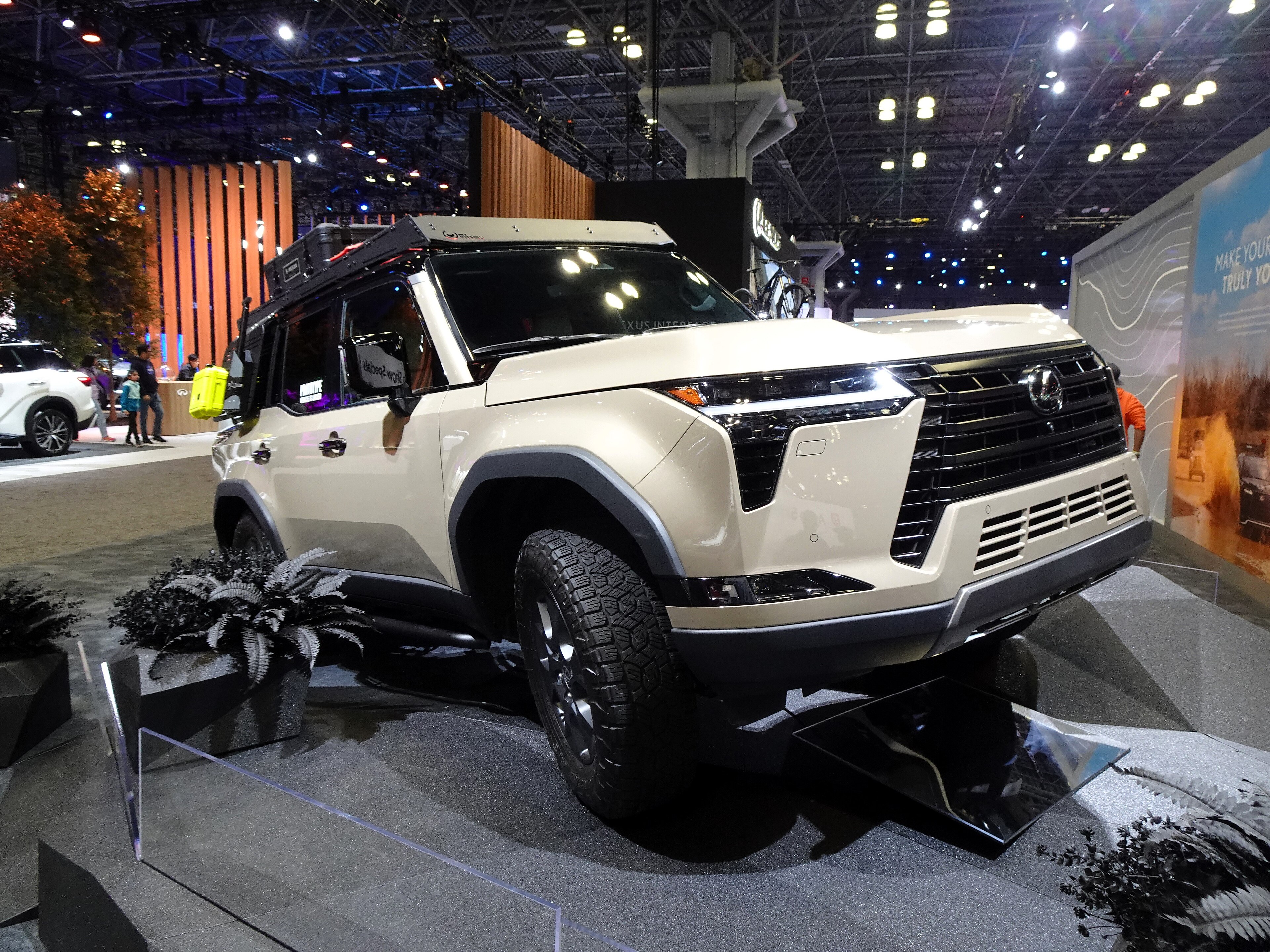 Lexus gx-550