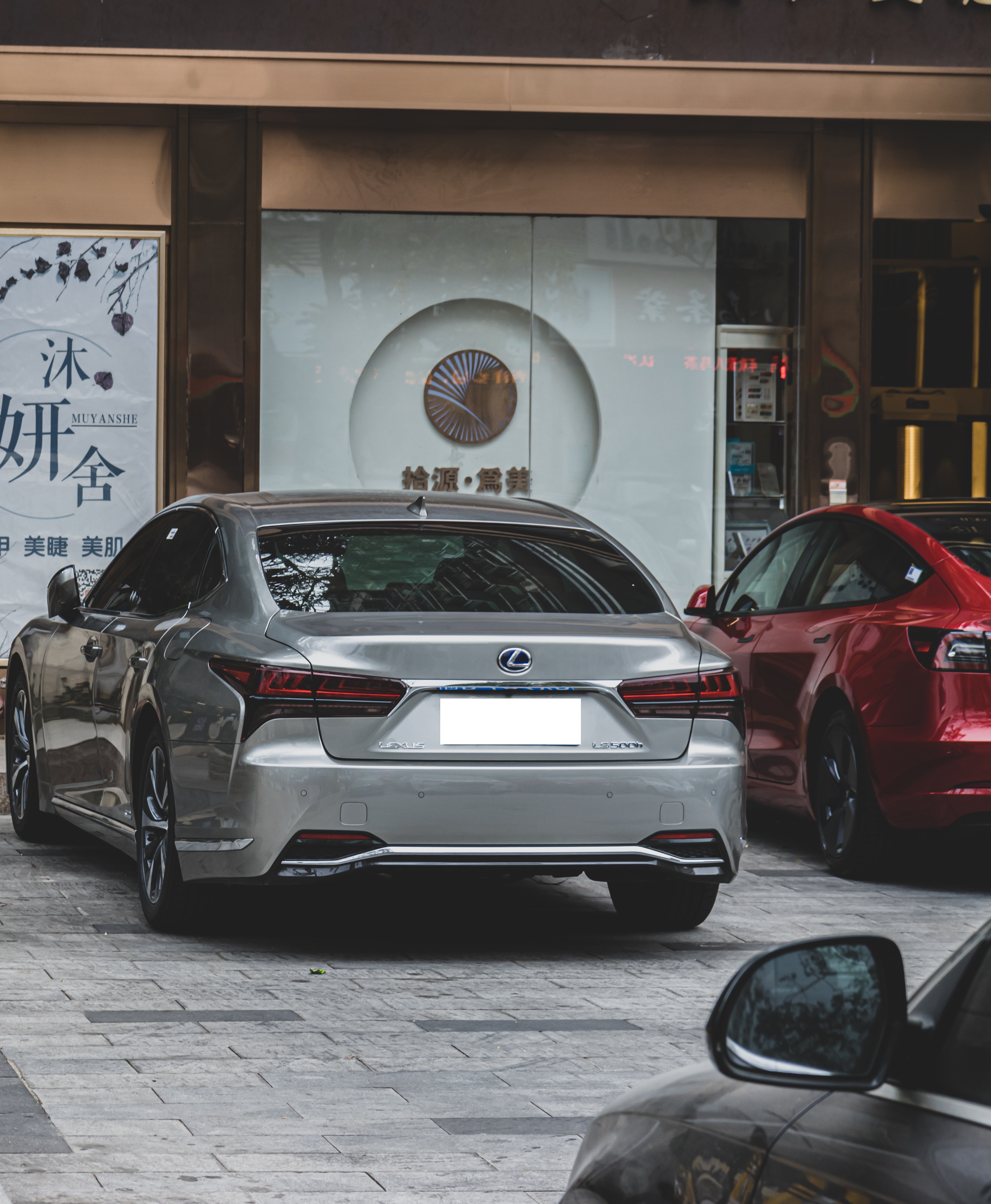 Lexus ls-500h