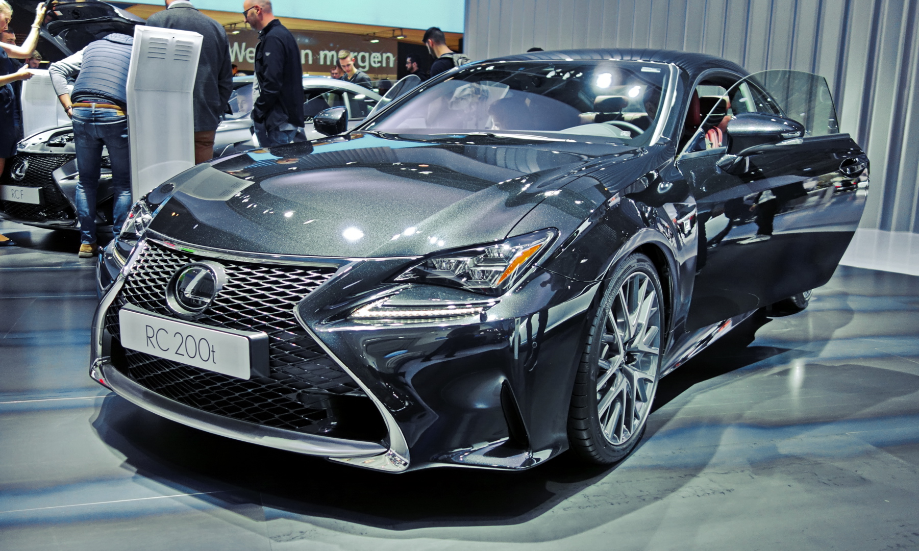 Lexus rc-200t