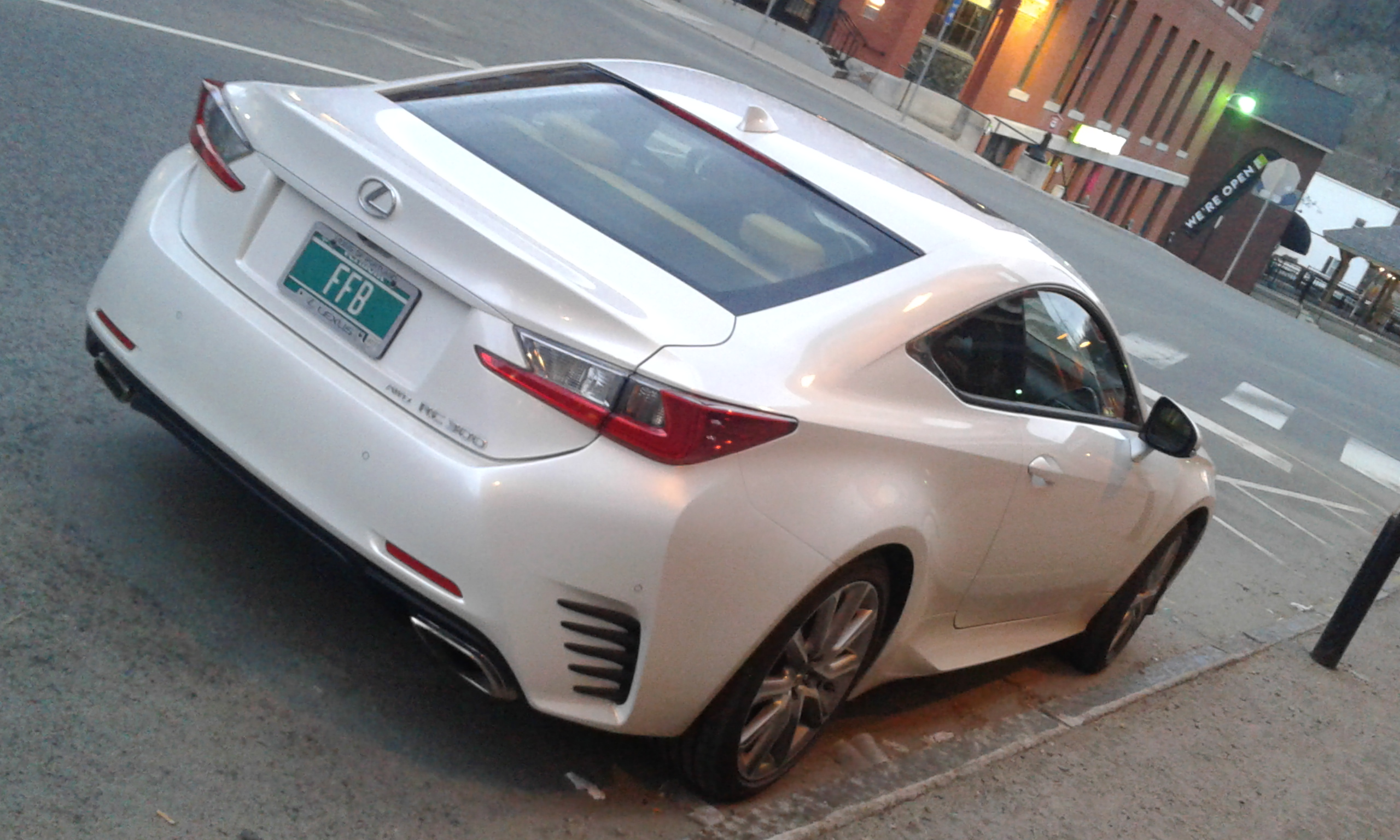 Lexus rc-300-awd
