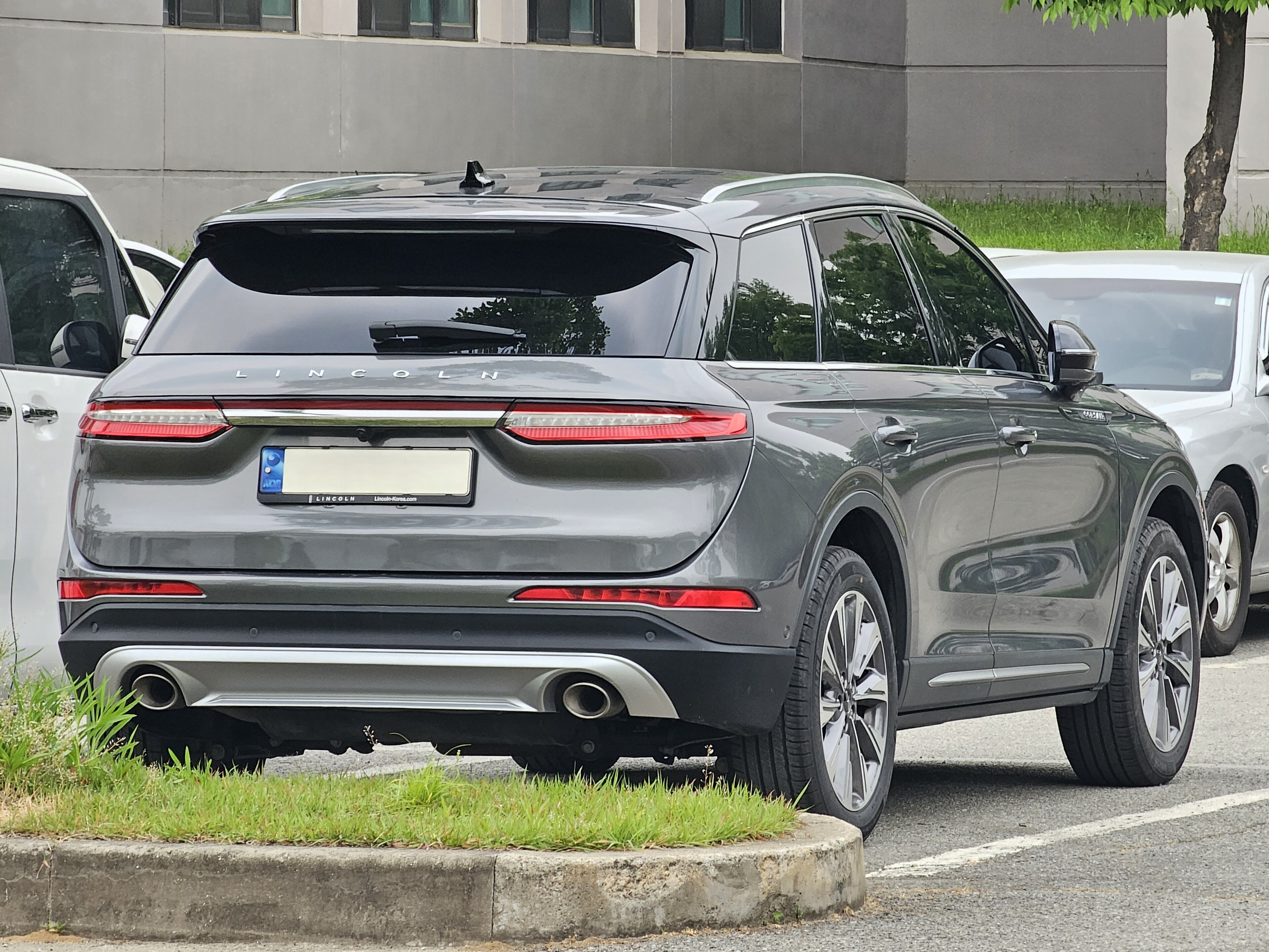 Lincoln corsair-awd