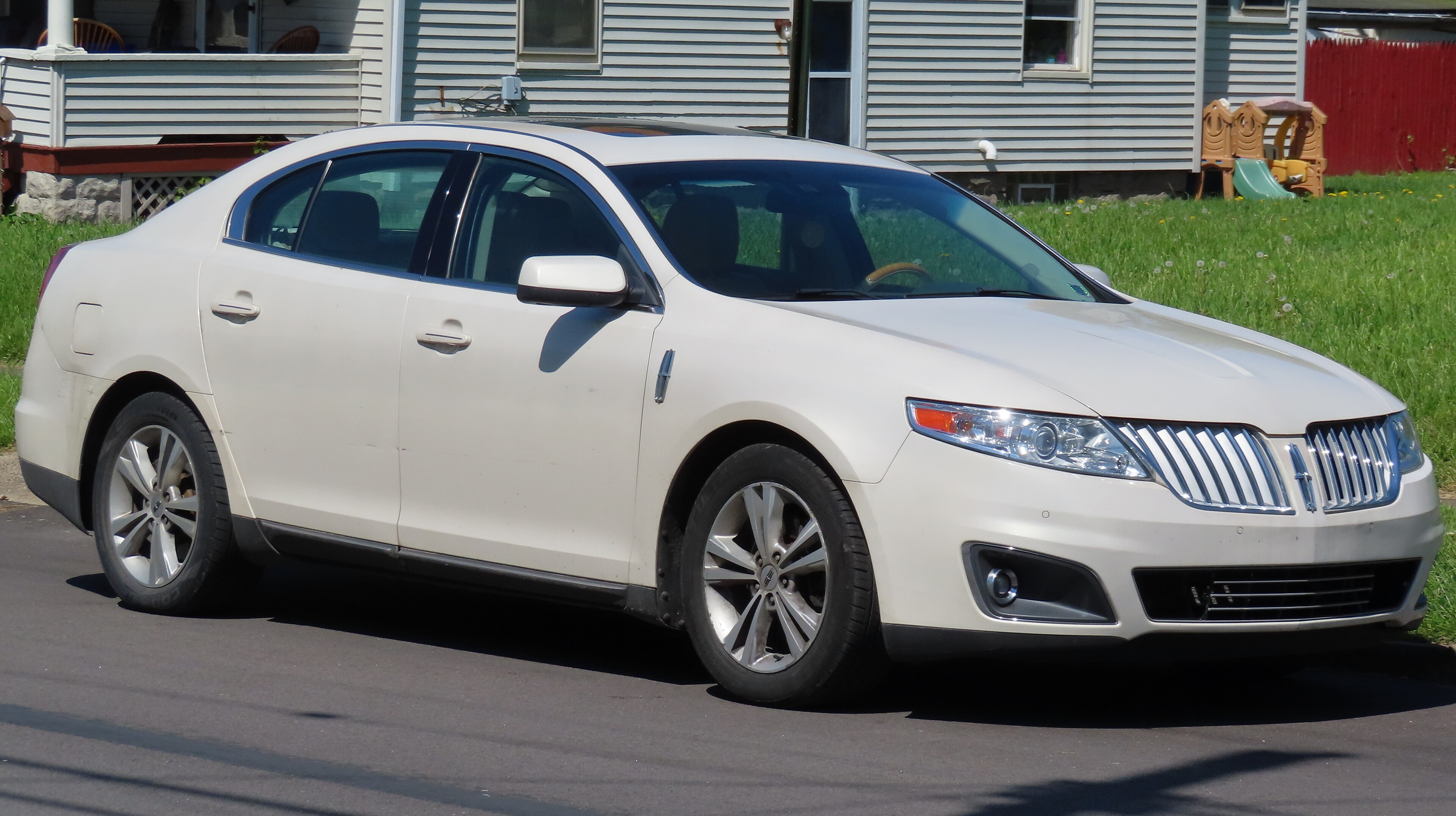 mks-awd