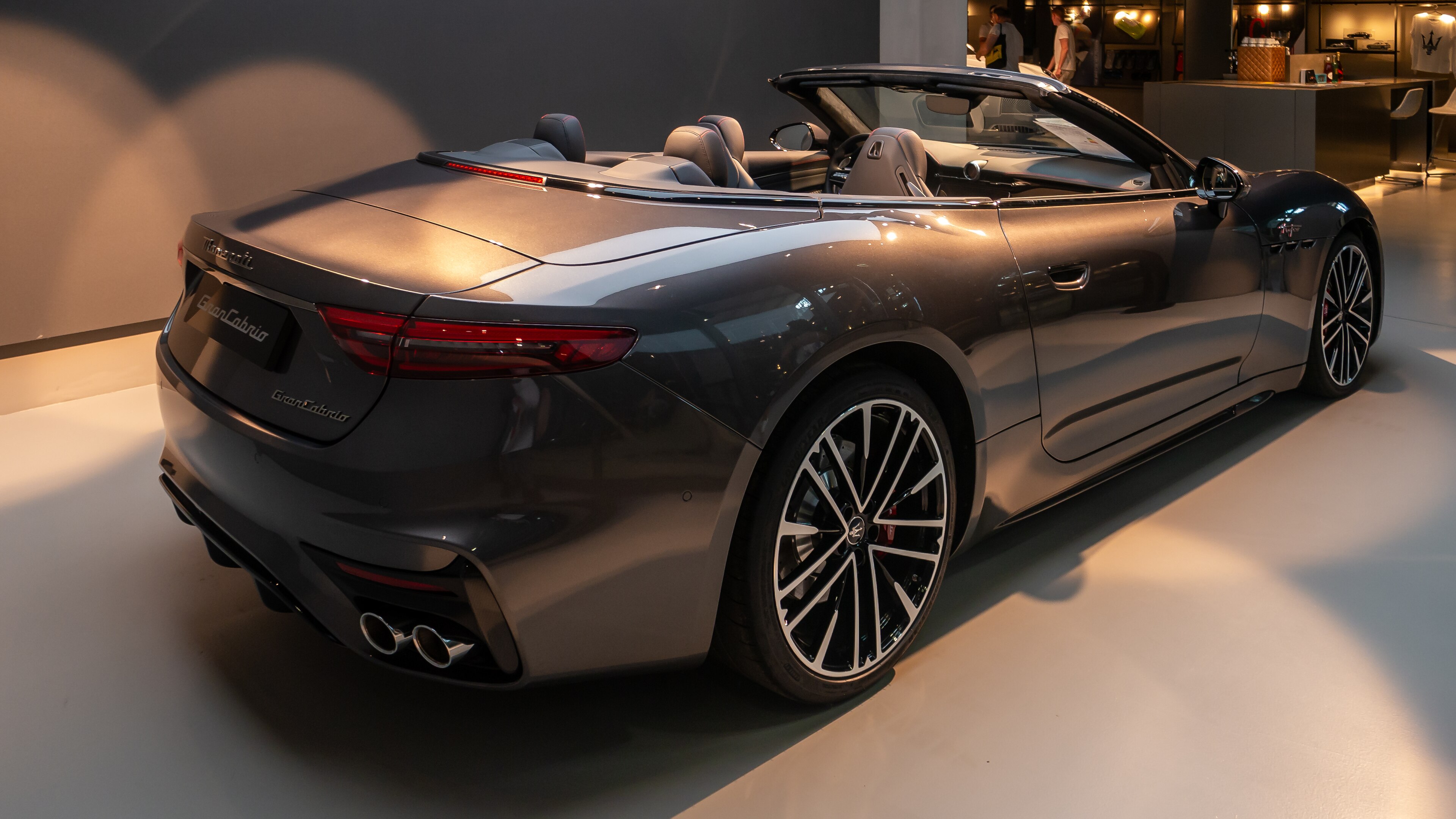 Maserati Grancabrio