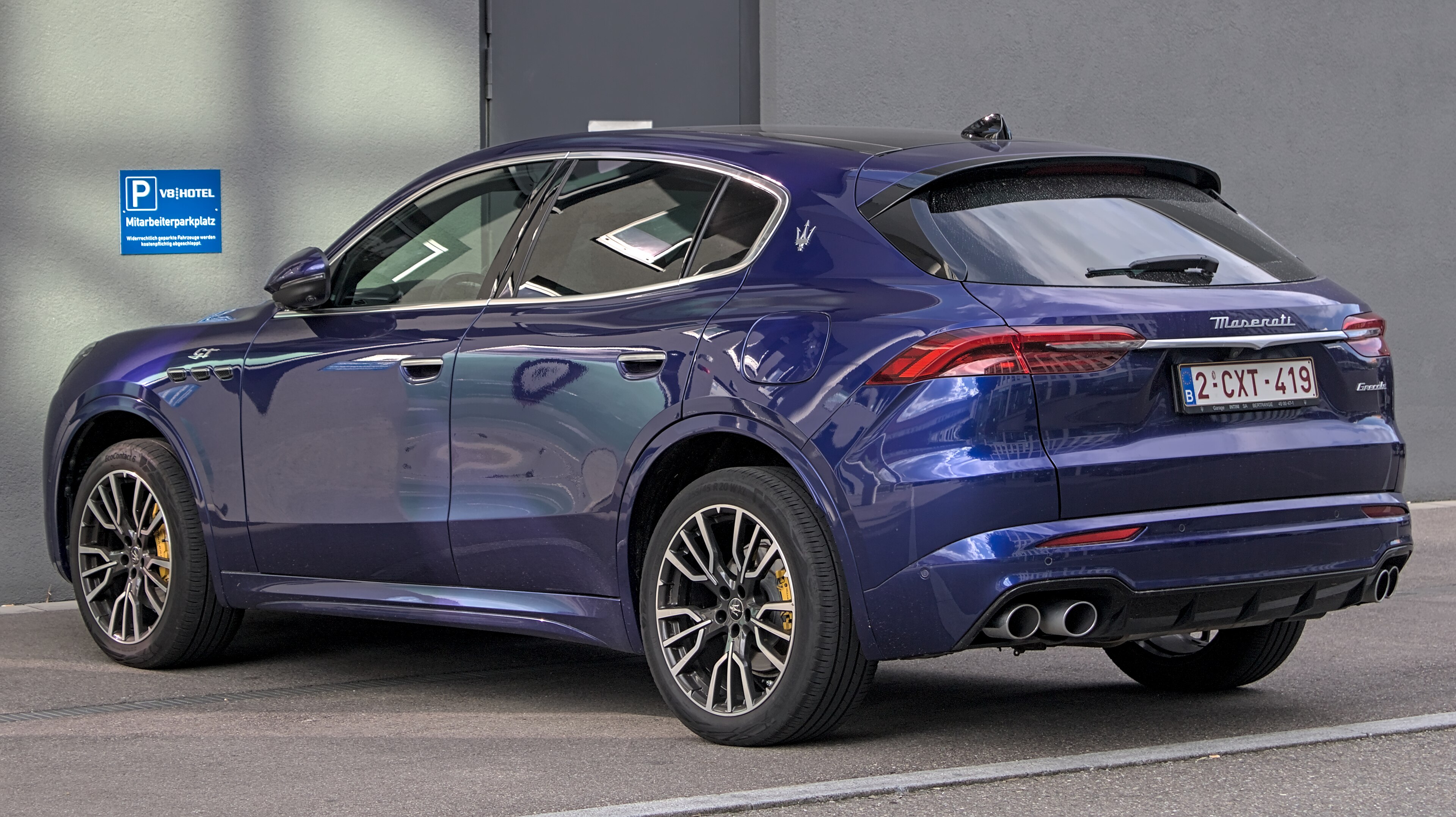 Jaguar xj-awd
