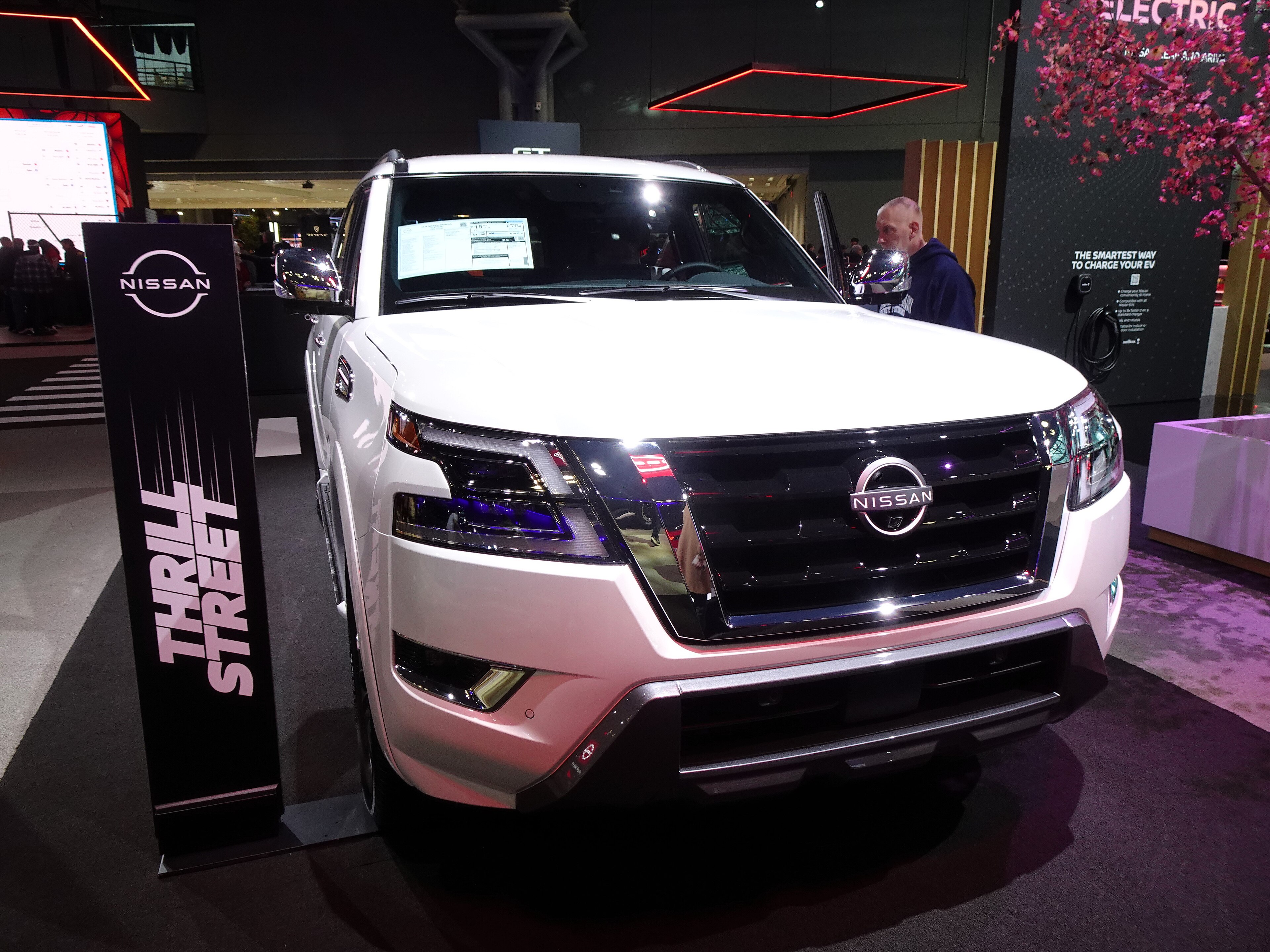 Nissan armada-4wd