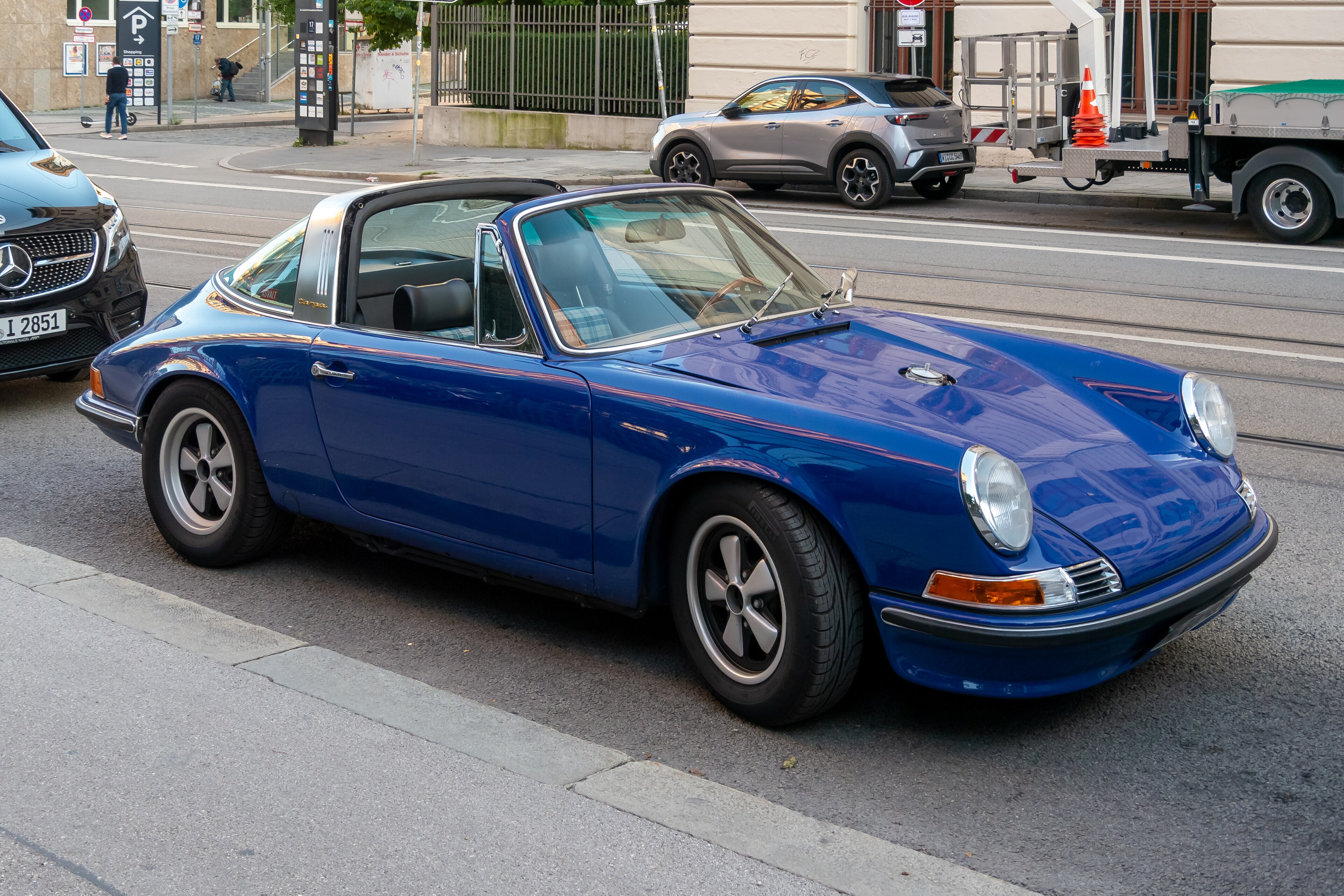 Porsche 911-targa-4
