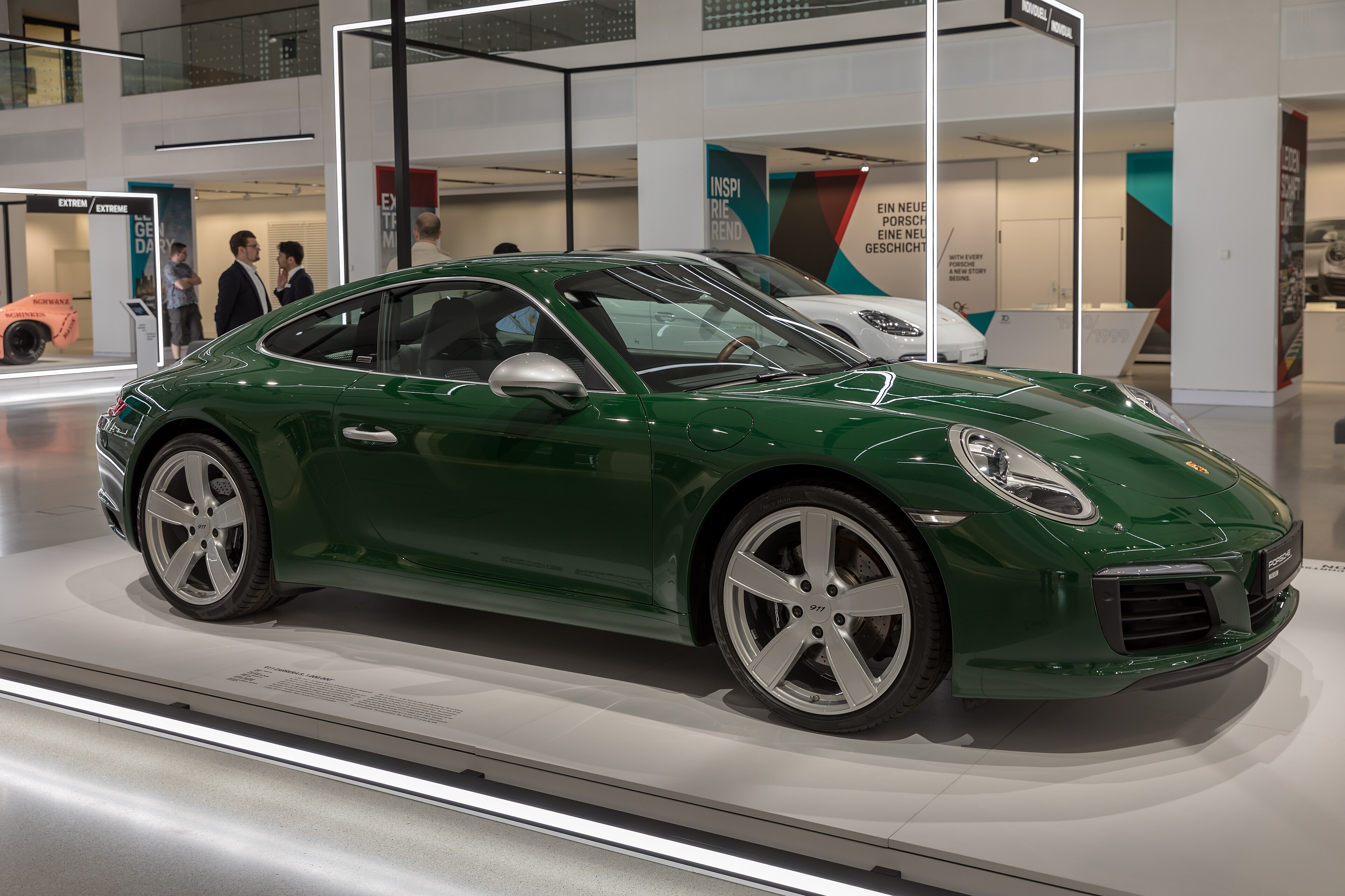 Porsche 911-carrera-gts