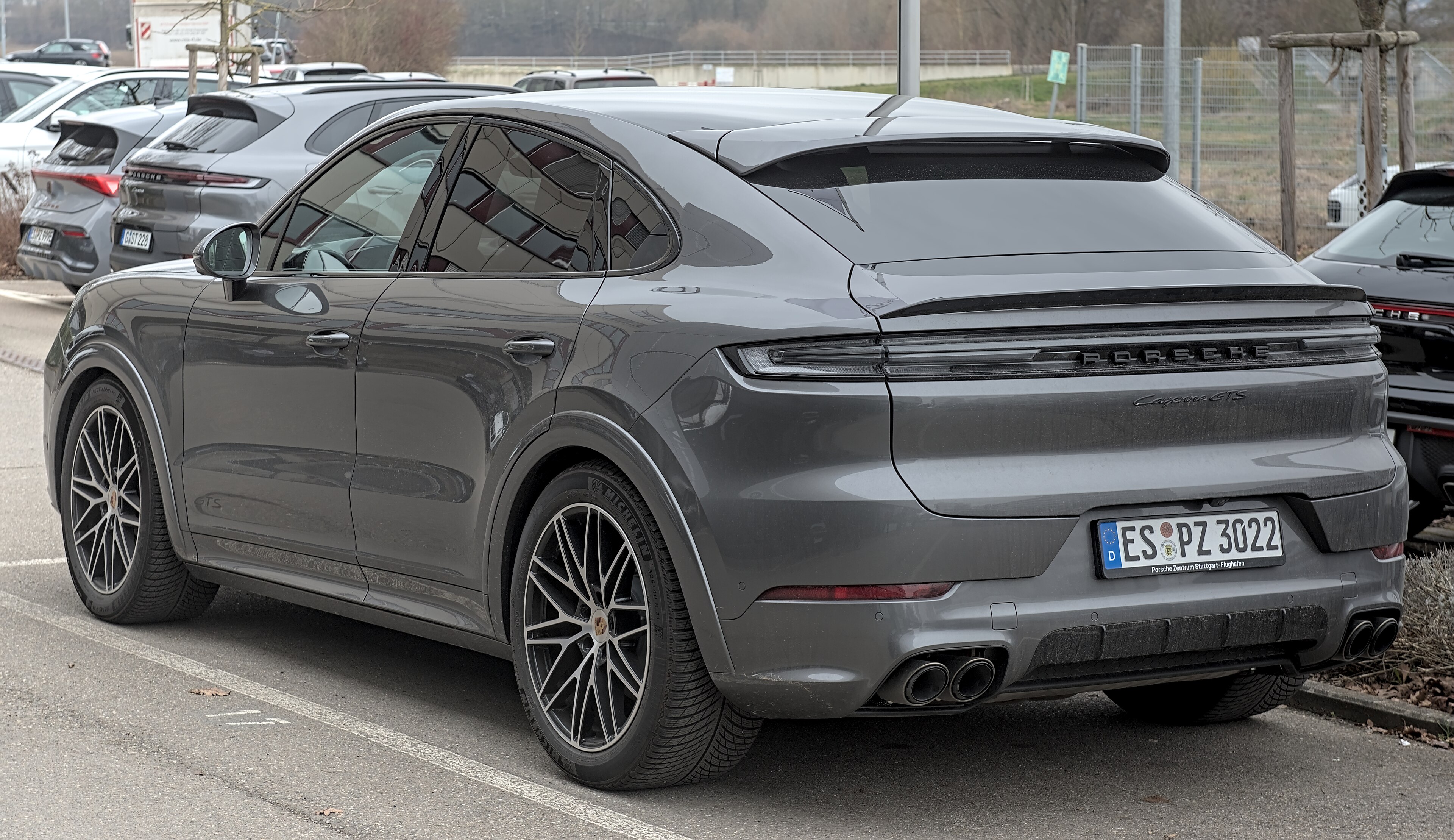 Porsche cayenne-gts-coupe