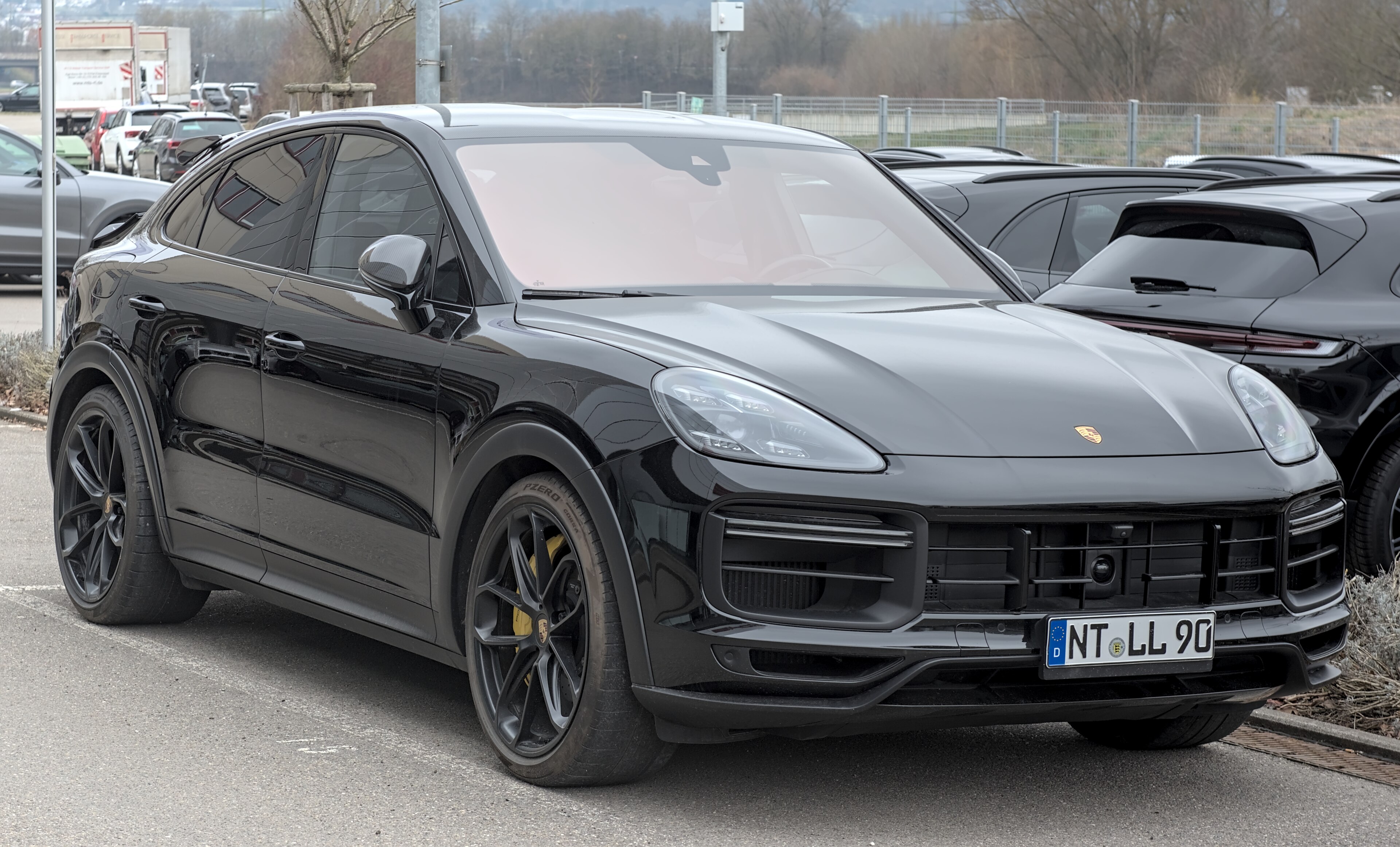 Porsche cayenne-turbo