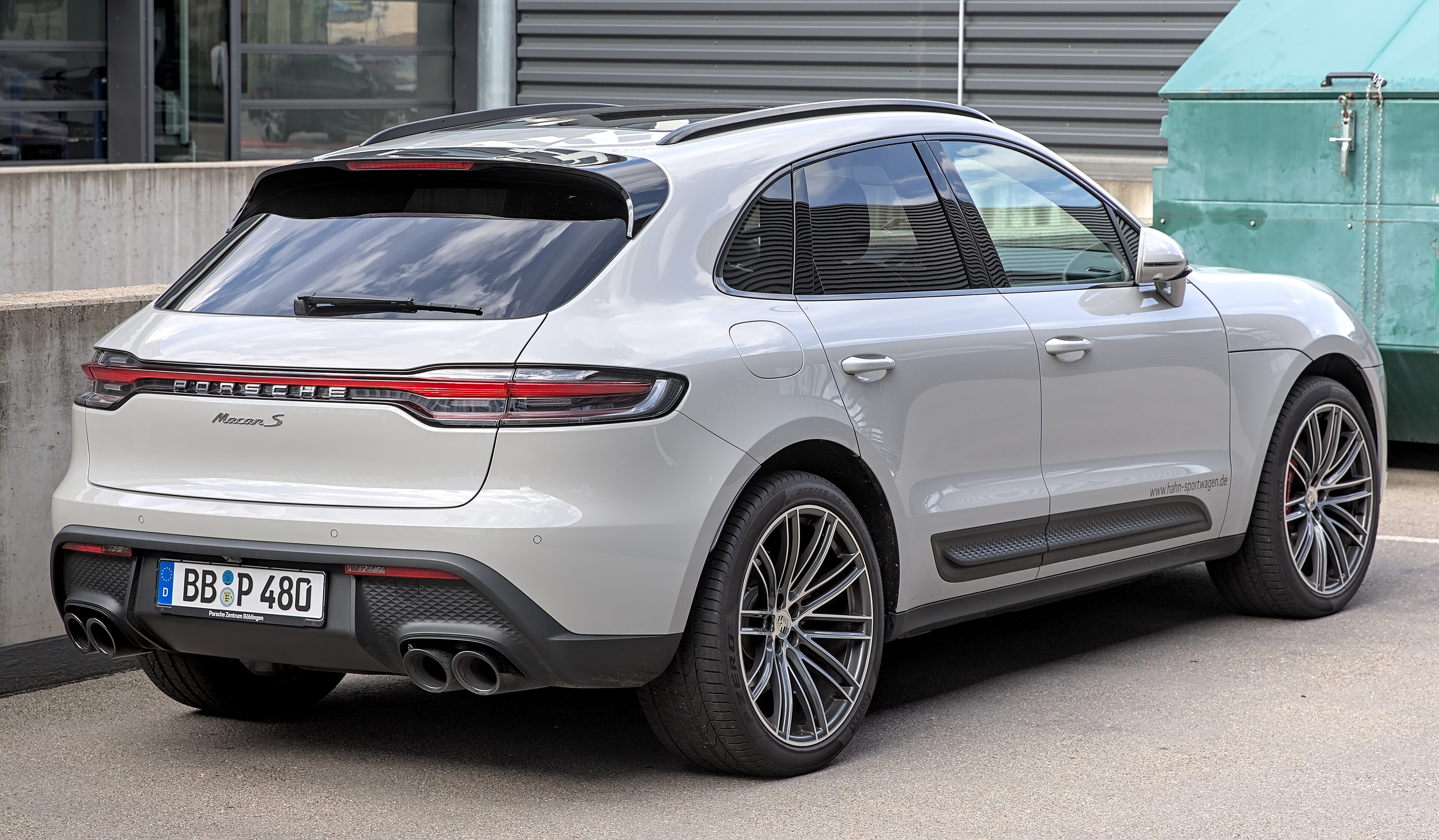 macan-s