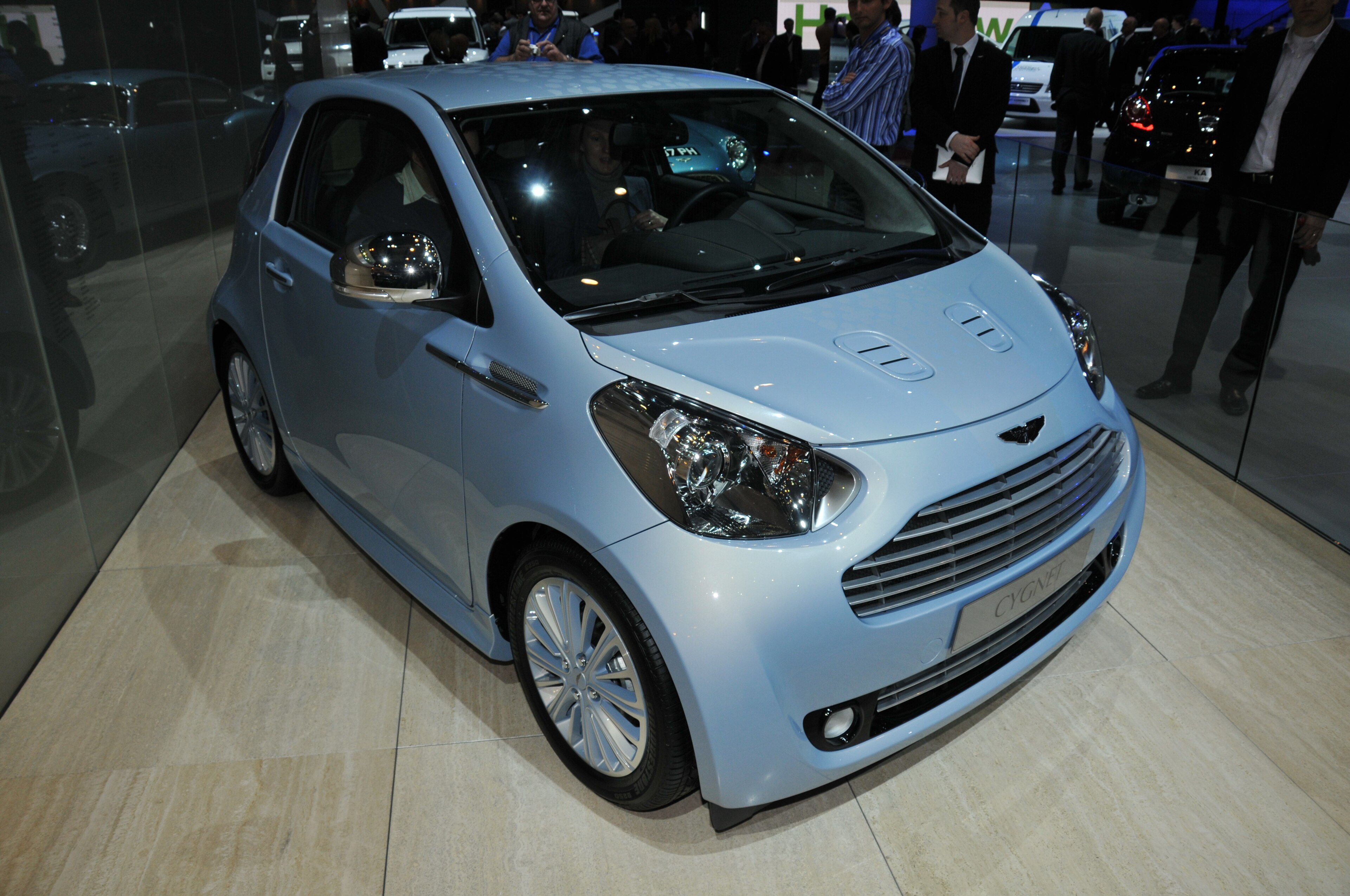 Scion iq