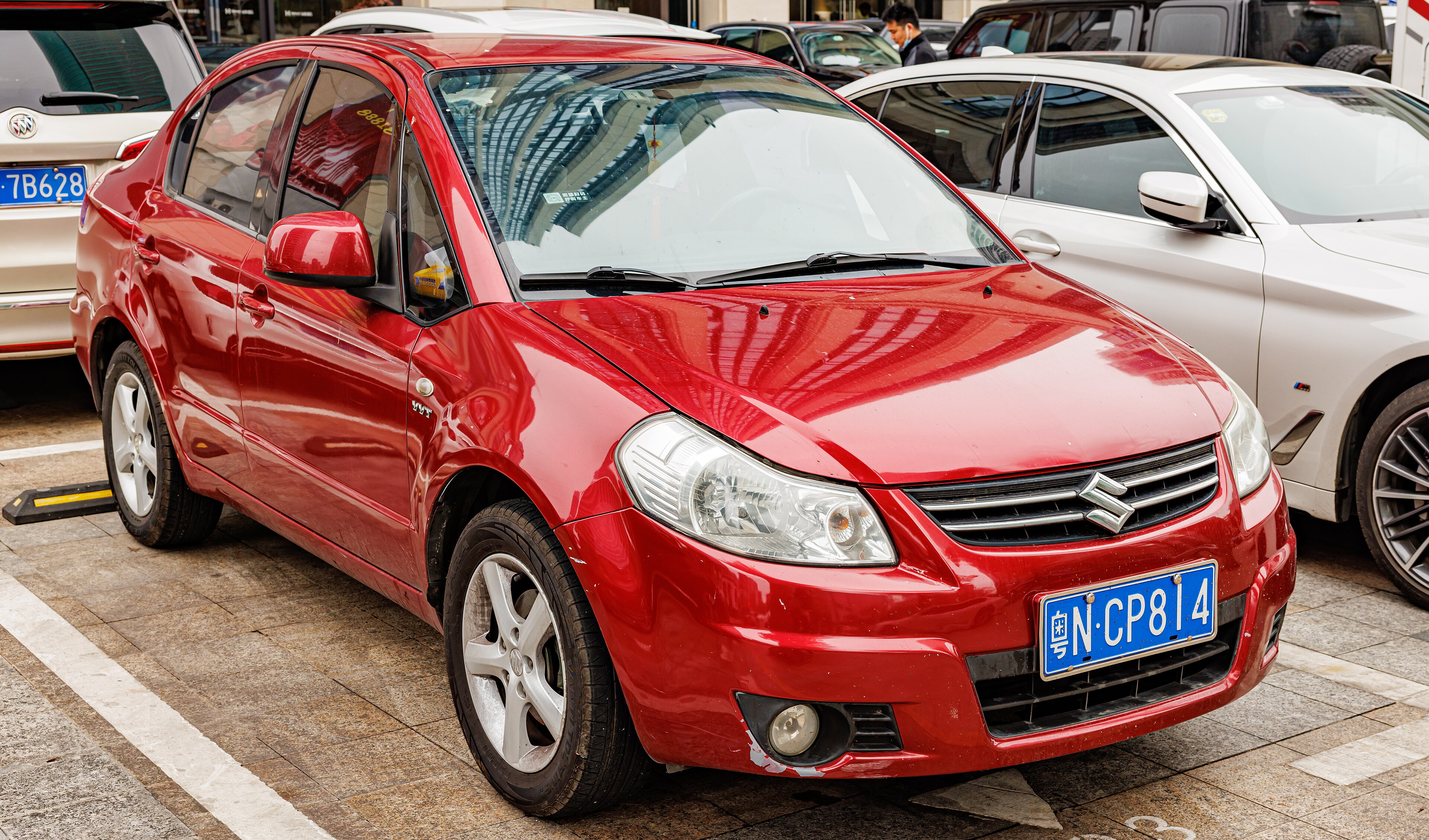 Suzuki sx4-sedan
